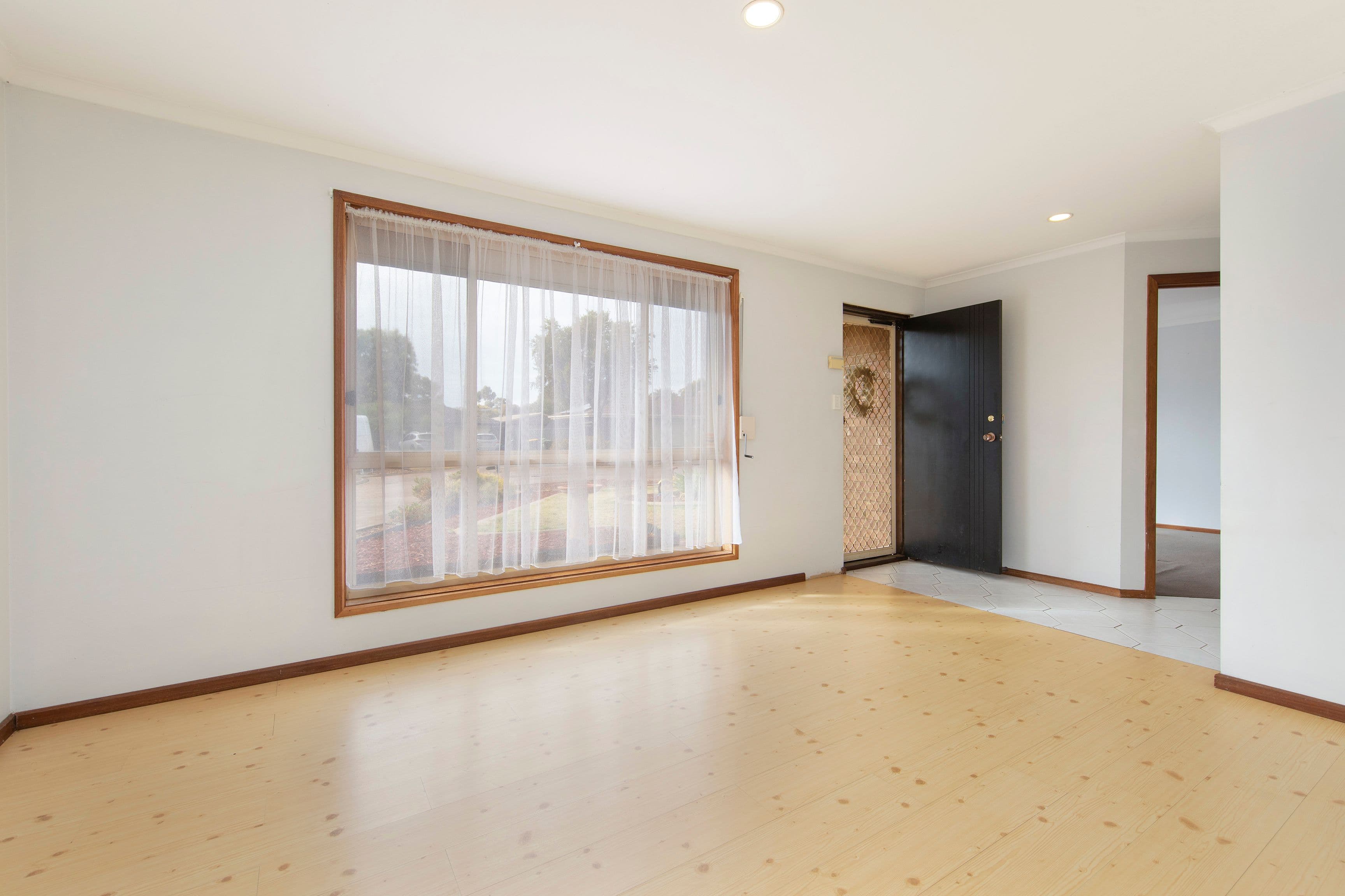 14 Whitehart Close, Blakeview SA 5114, Blakeview - Thumbnail 3