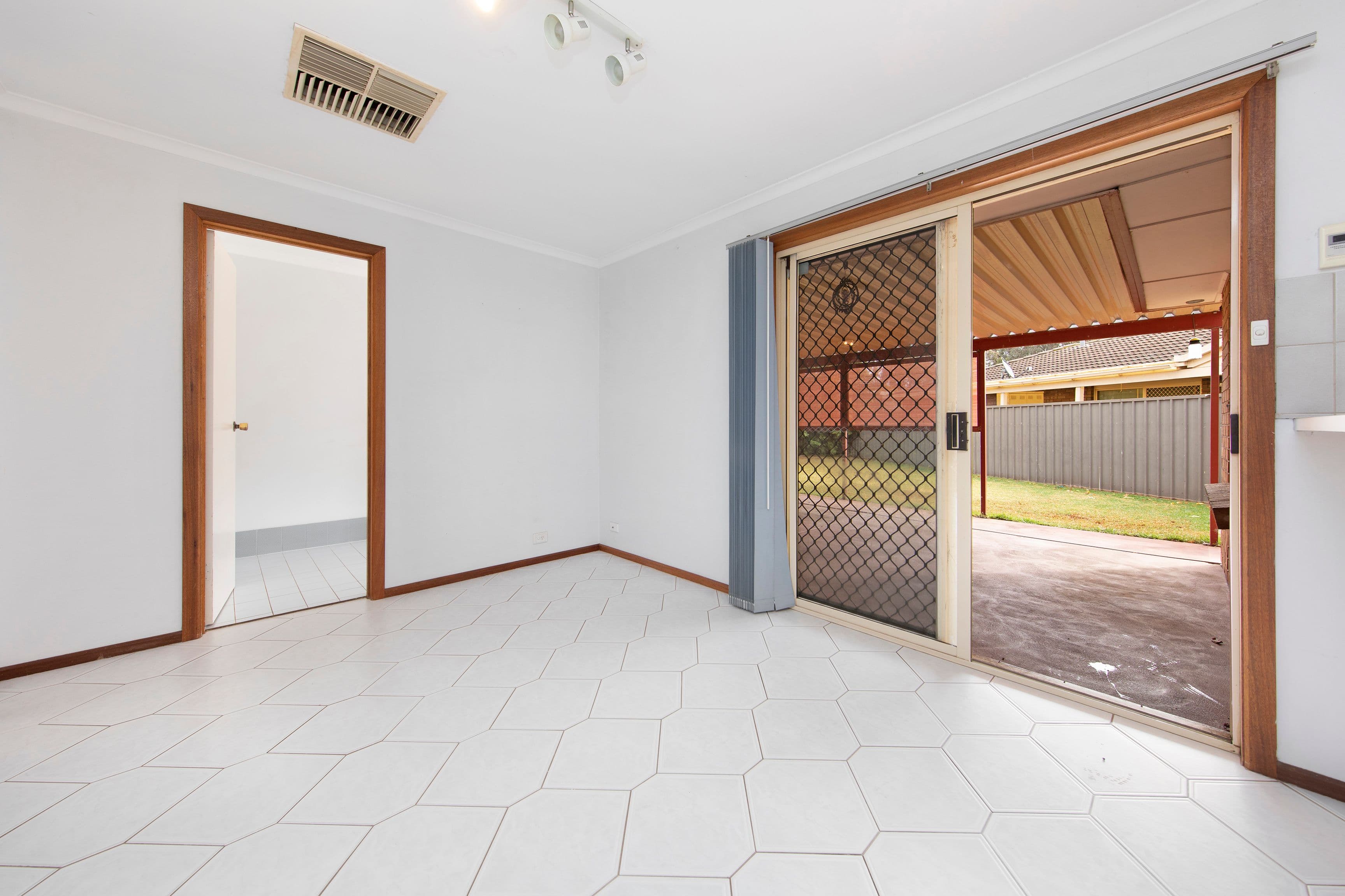 14 Whitehart Close, Blakeview SA 5114, Blakeview - Thumbnail 8