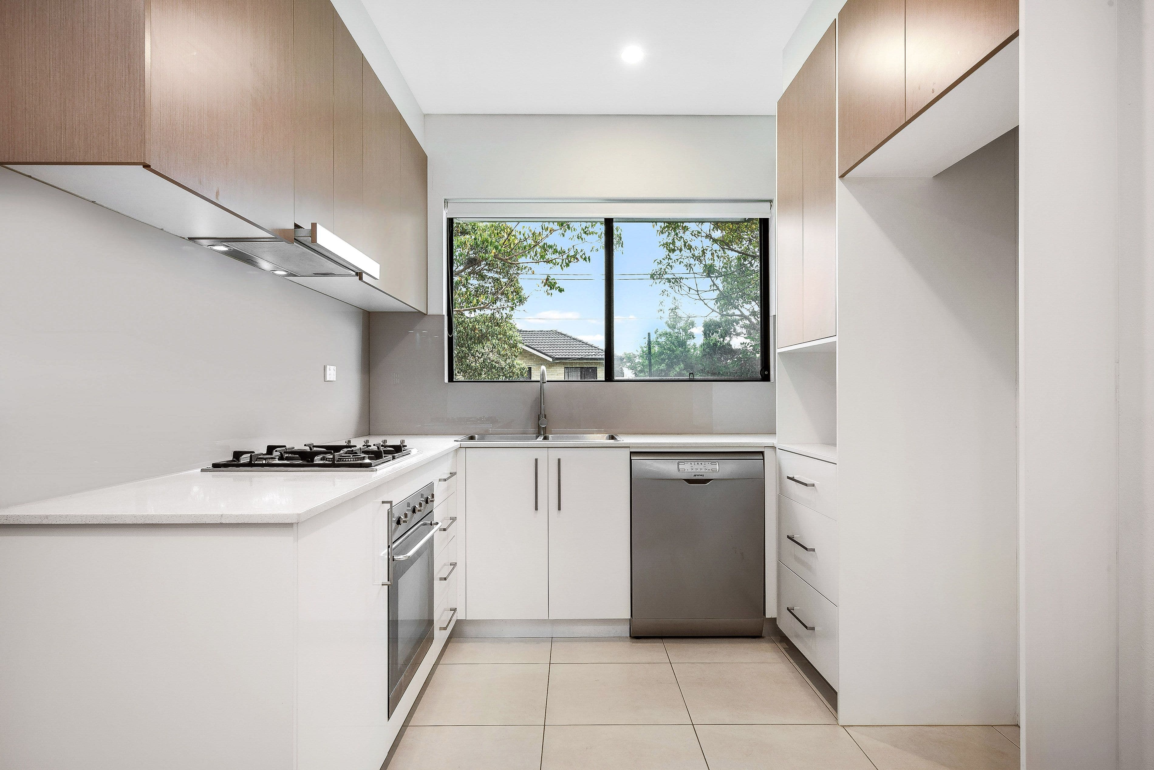 75 Lawrence Street, Peakhurst NSW 2210, Peakhurst - Thumbnail 4