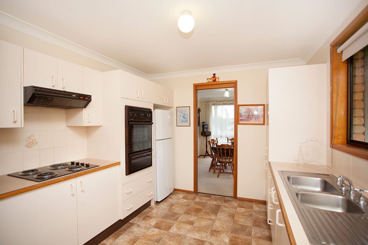 4 Gleneagle Street, Taree - Thumbnail 8