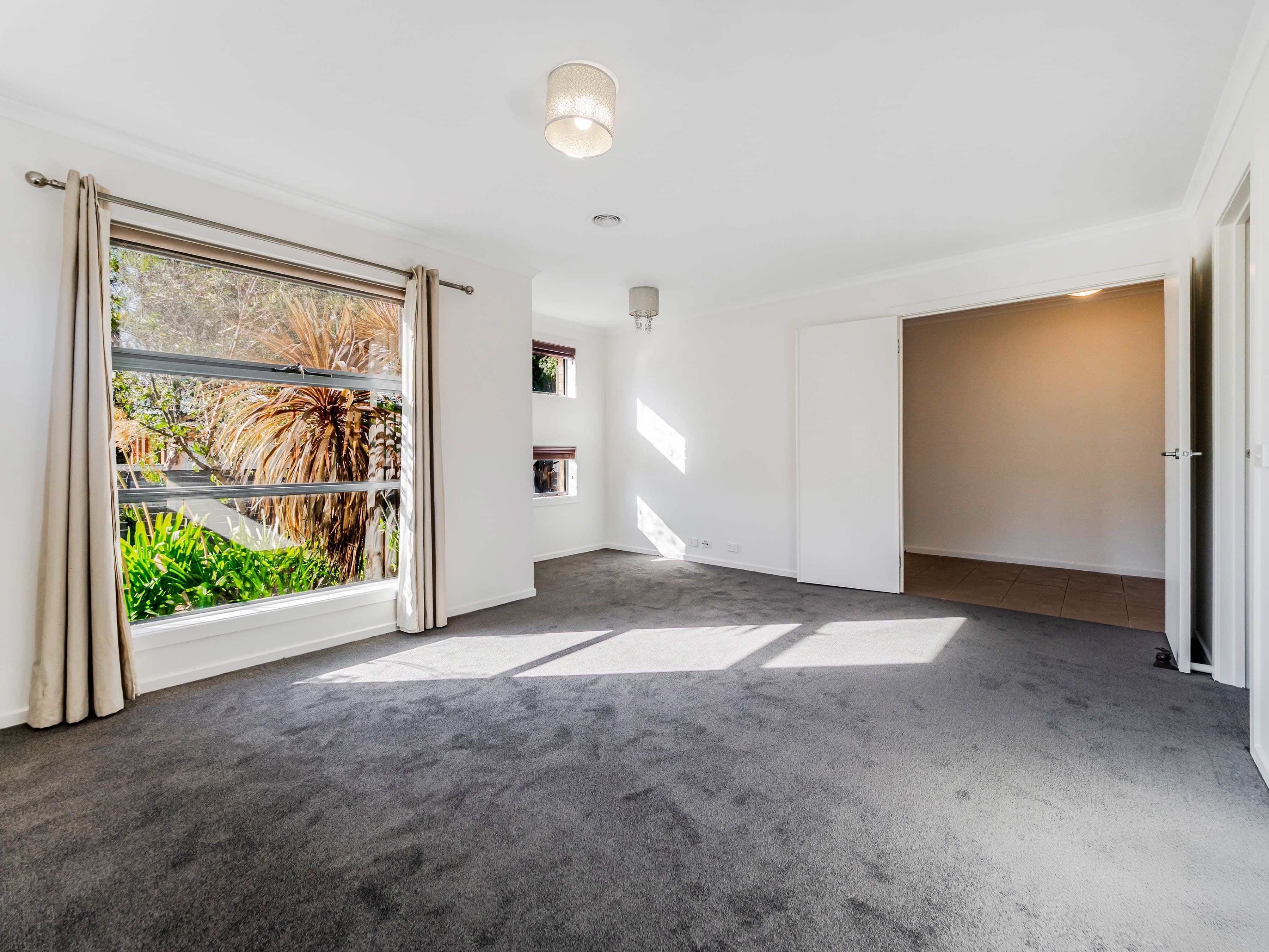 23 Ferndown Drive, Cranbourne VIC 3977, Cranbourne - Thumbnail 3