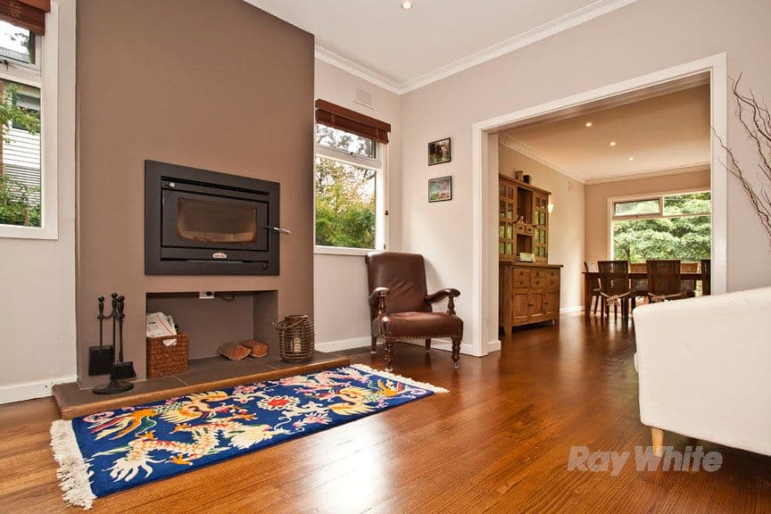 112 Old Belgrave Road, UPWEY VIC 3158, Upwey - Thumbnail 2