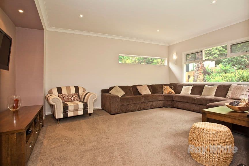 112 Old Belgrave Road, UPWEY VIC 3158, Upwey - Thumbnail 5