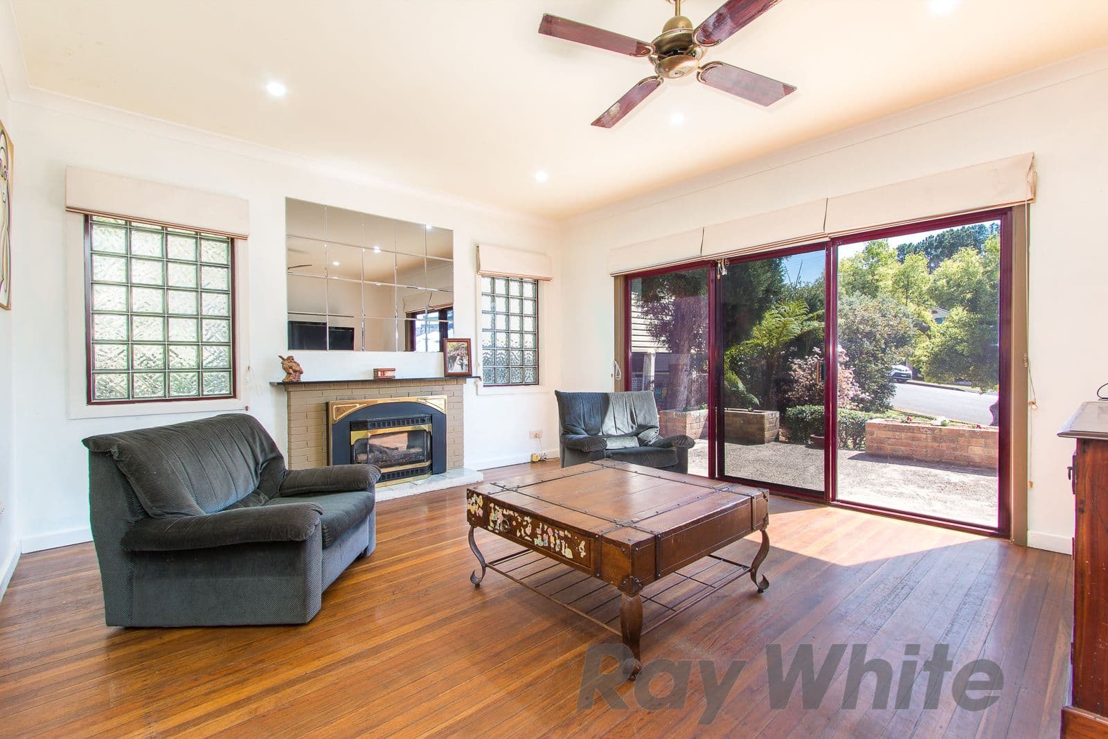 14 Urlwin Road, Salisbury - Thumbnail 2