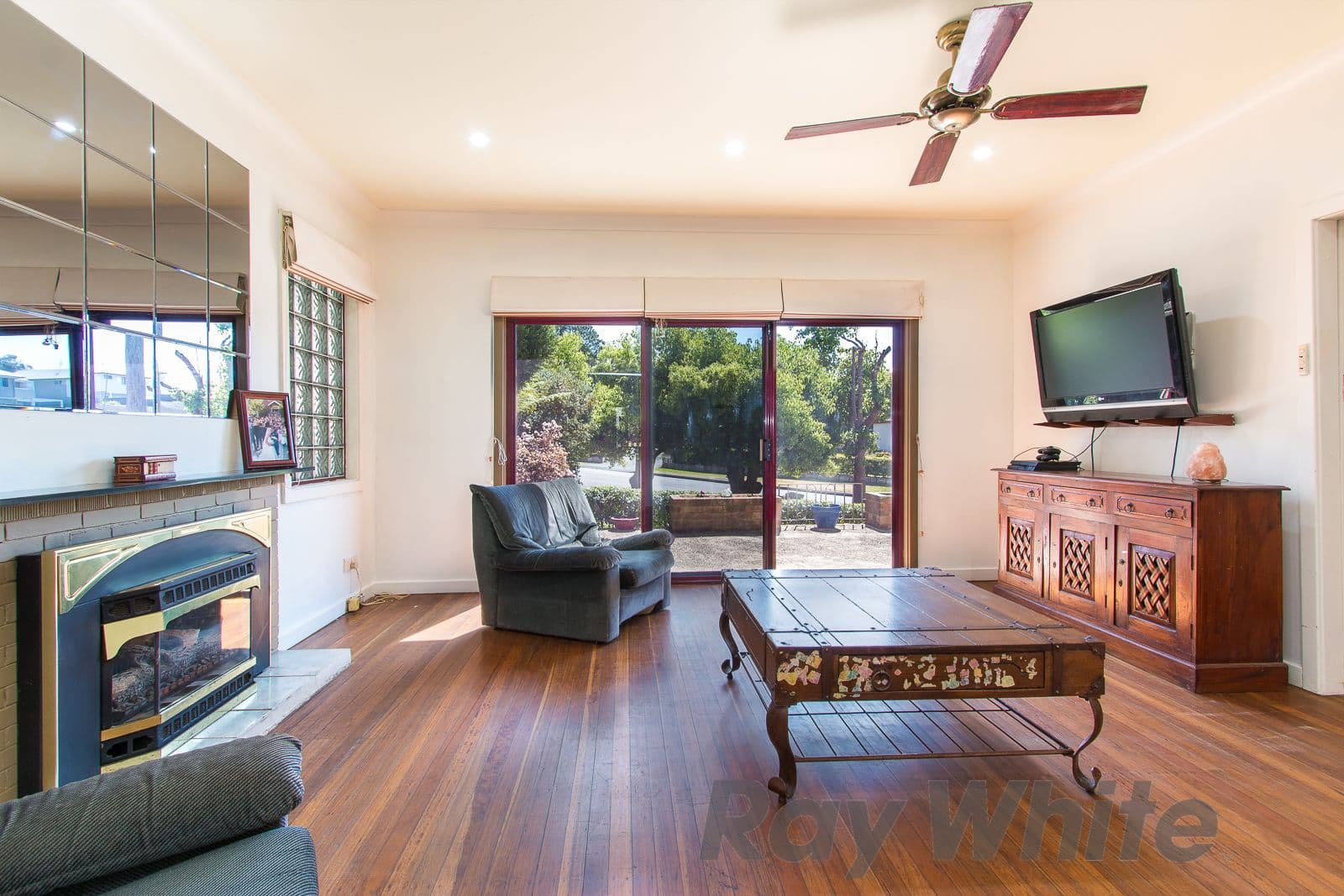 14 Urlwin Road, Salisbury - Thumbnail 3