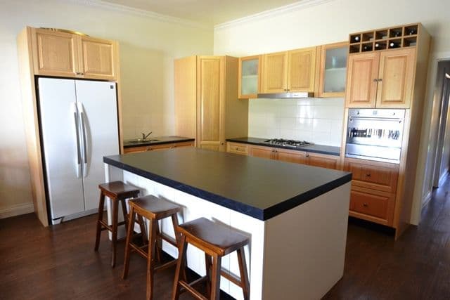 16 Tristan Street, SEYMOUR VIC 3660, Seymour - Thumbnail 5