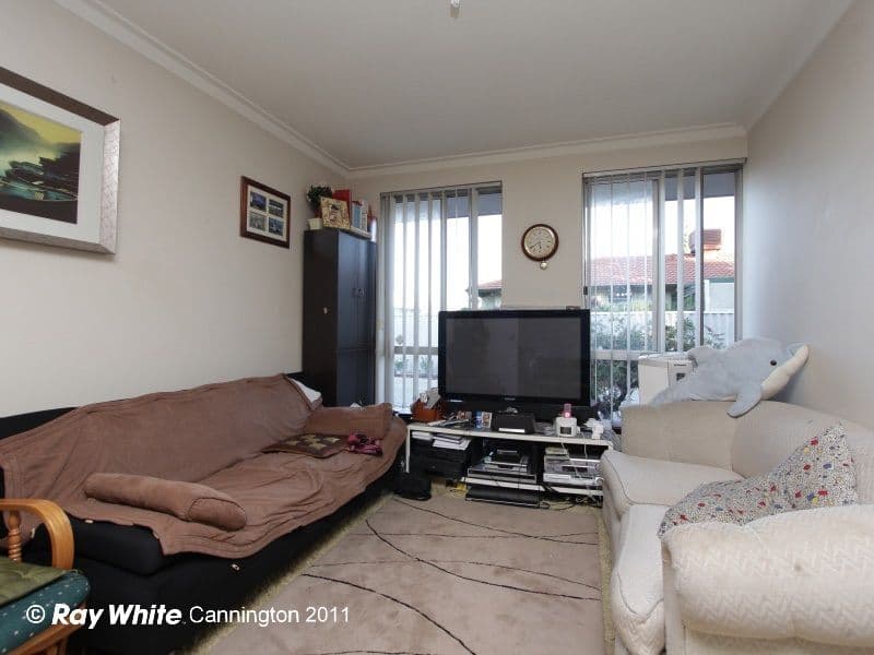 130a Centre Street, QUEENS PARK WA 6107, Queens Park - Thumbnail 2