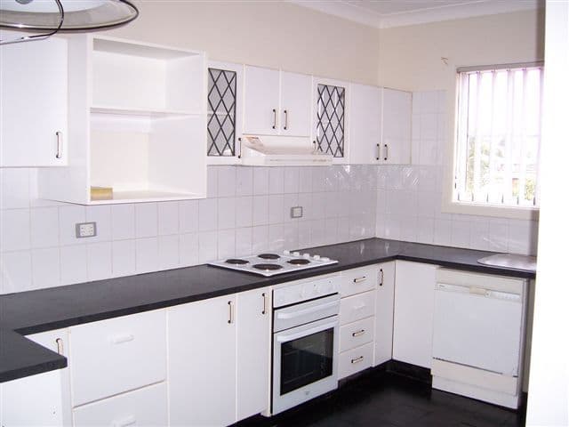 13  Matthews Drive, PORT KEMBLA NSW 2505, Port Kembla - Thumbnail 2