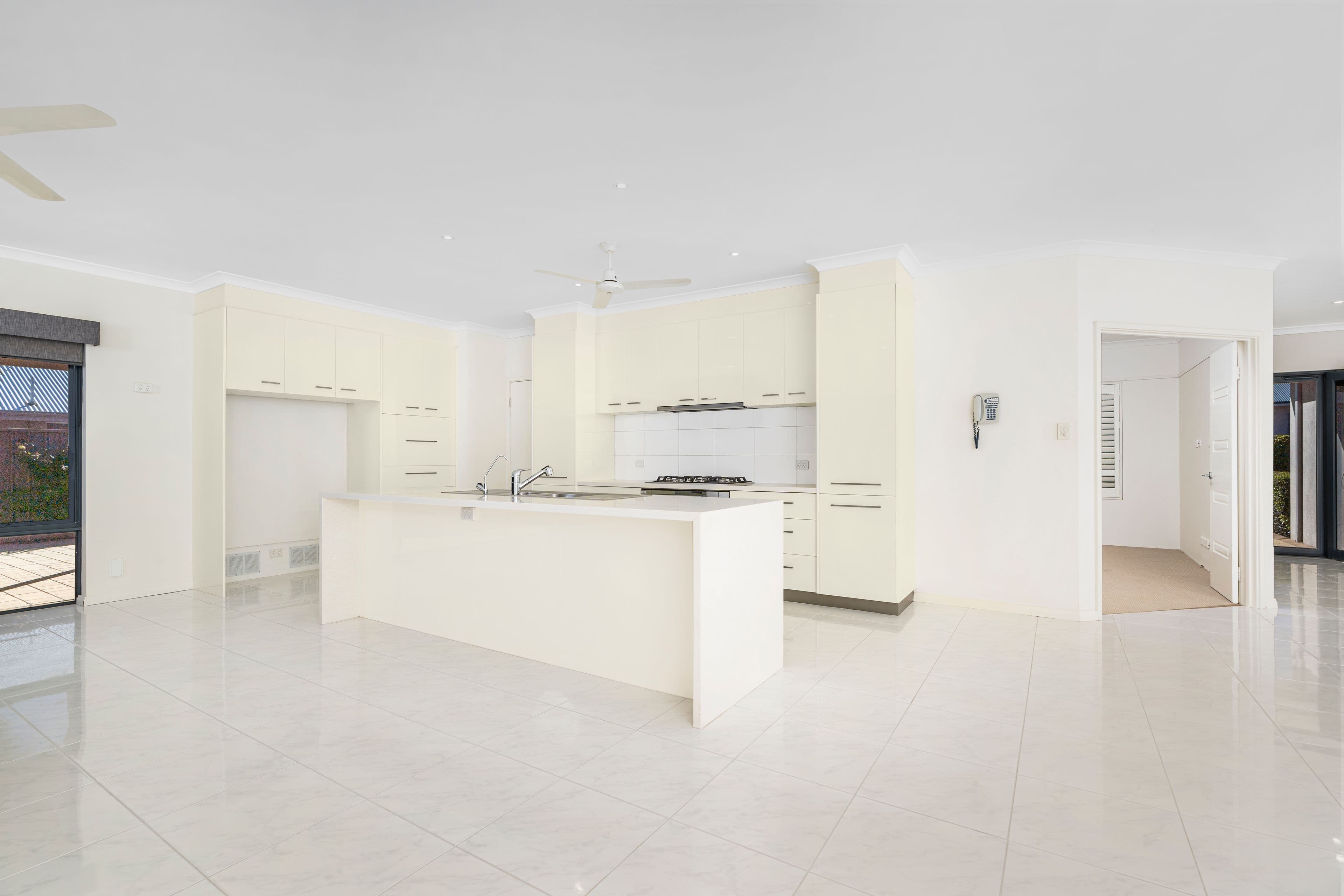 28 Wave Crest Circle, Drummond Cove WA 6532, Drummond Cove - Thumbnail 4