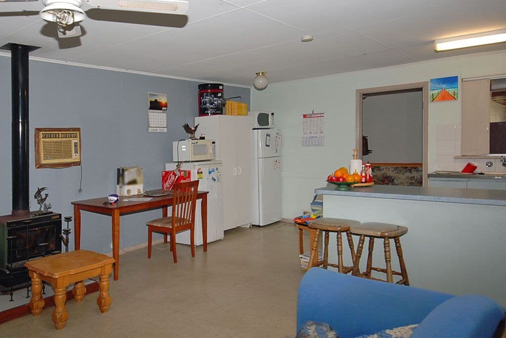 44 Lesueur Drive, JURIEN BAY WA 6516, Jurien Bay - Thumbnail 3