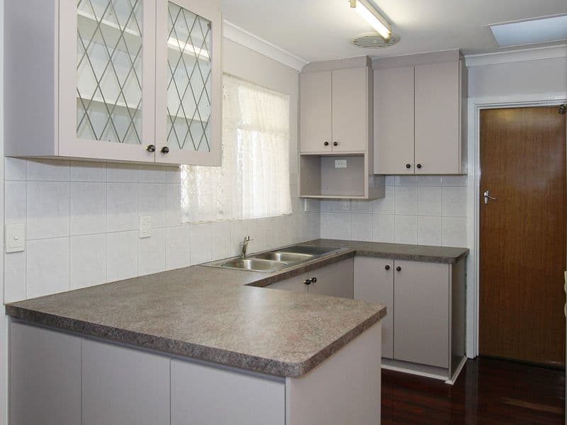 2 Bagshot Place, MORLEY WA 6062, Morley - Thumbnail 3