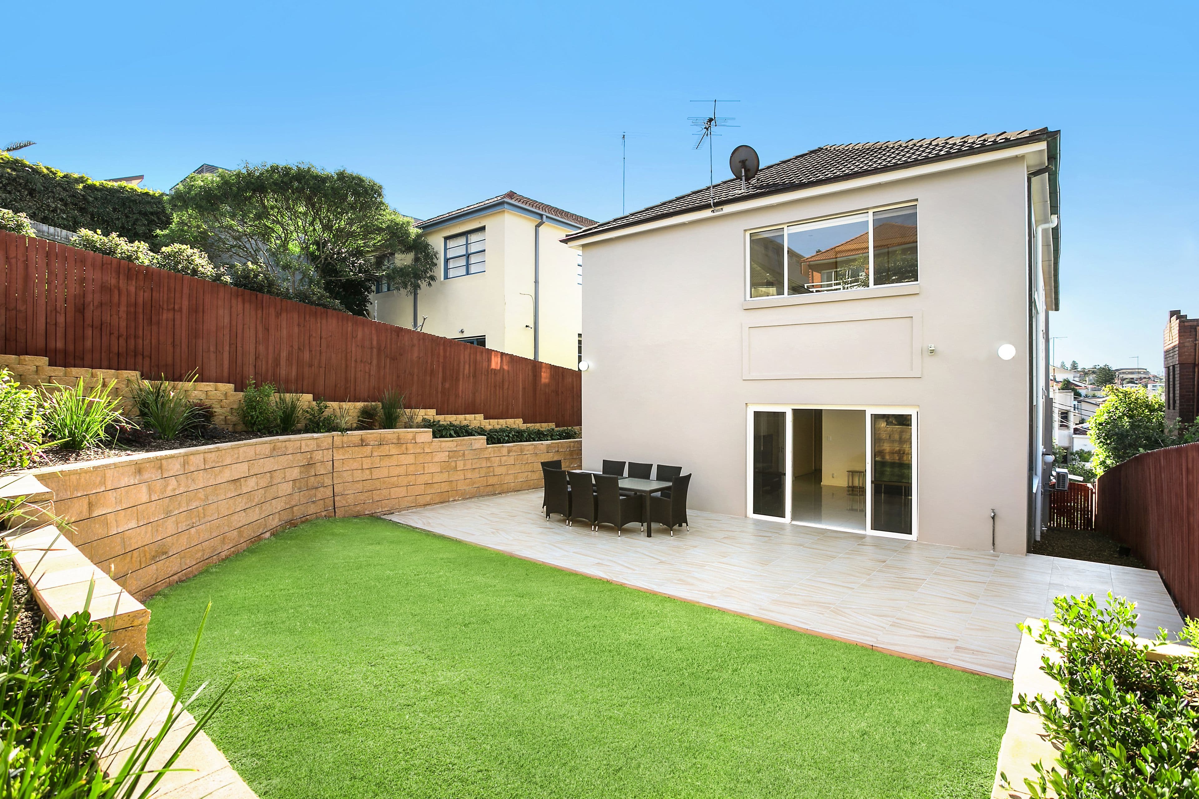 17 Eastern Avenue, Dover Heights - Image 1