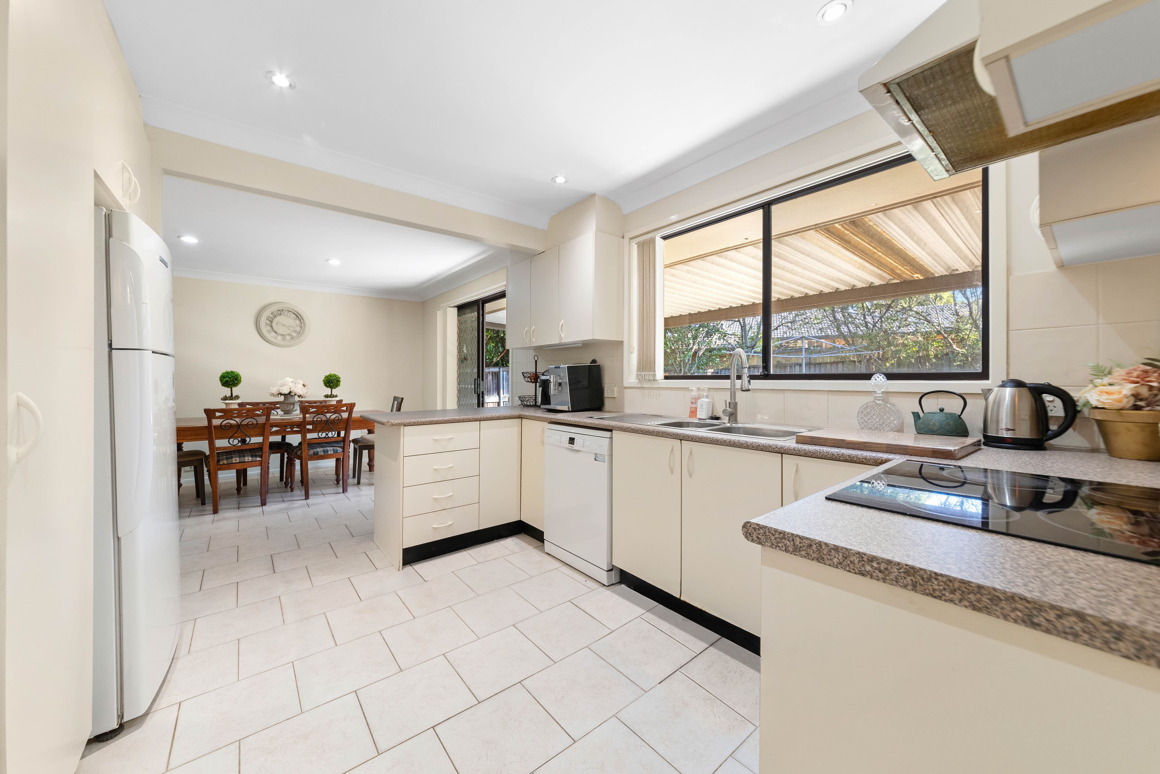 27 Myson Drive, Cherrybrook NSW 2126, Cherrybrook - Thumbnail 4