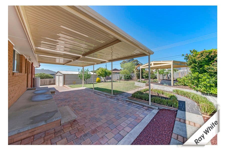36 Dalley Crescent, LATHAM ACT 2615, Latham - Thumbnail 2