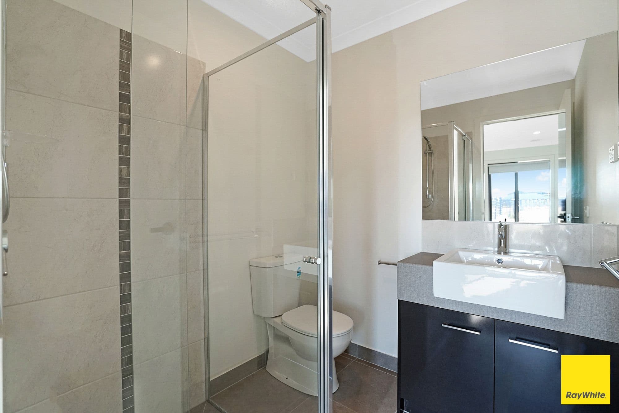 14 Manda Circuit, Tarneit VIC 3029, Tarneit - Thumbnail 4