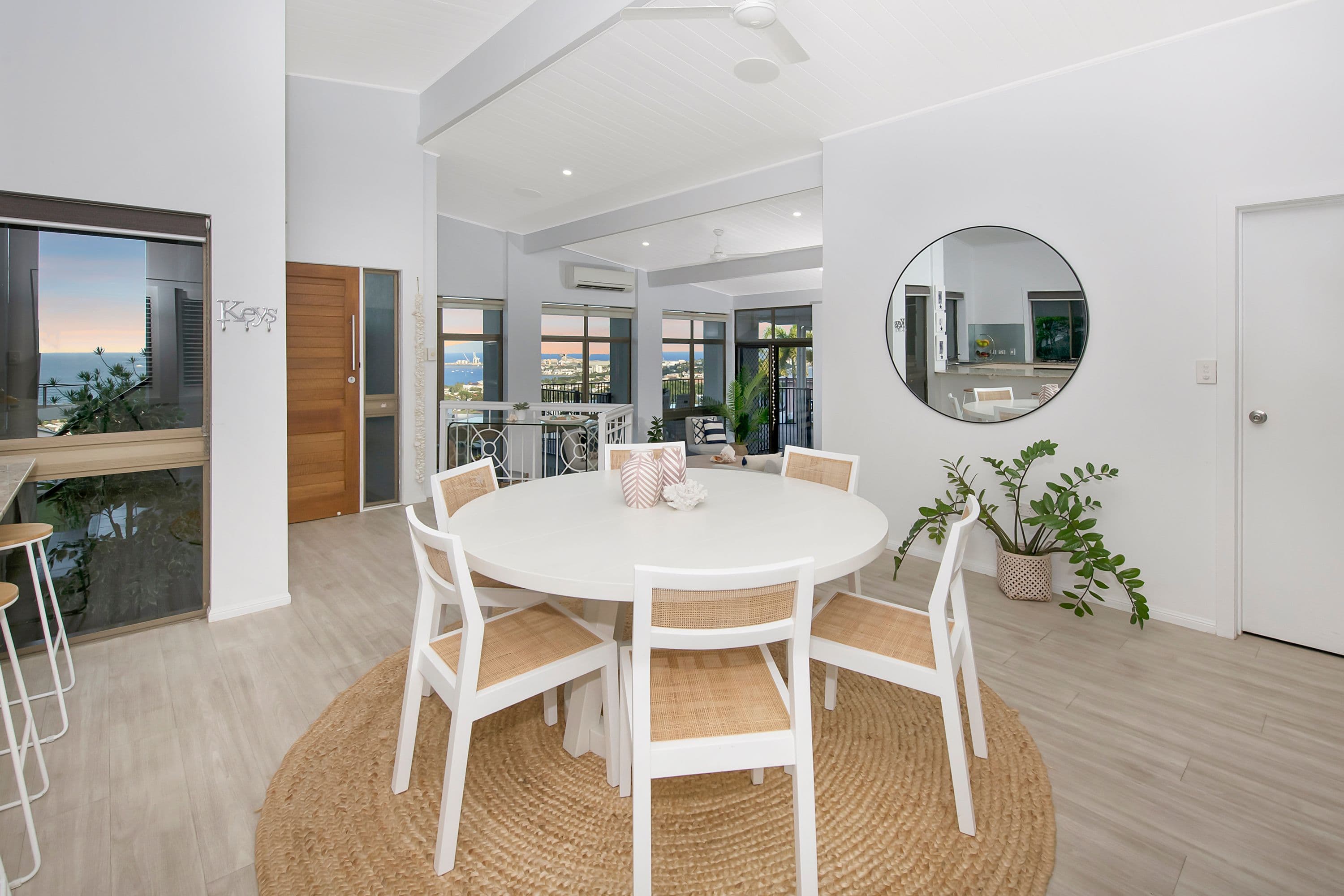 2 Cottesmore Crescent, Castle Hill QLD 4810, Castle Hill - Thumbnail 4