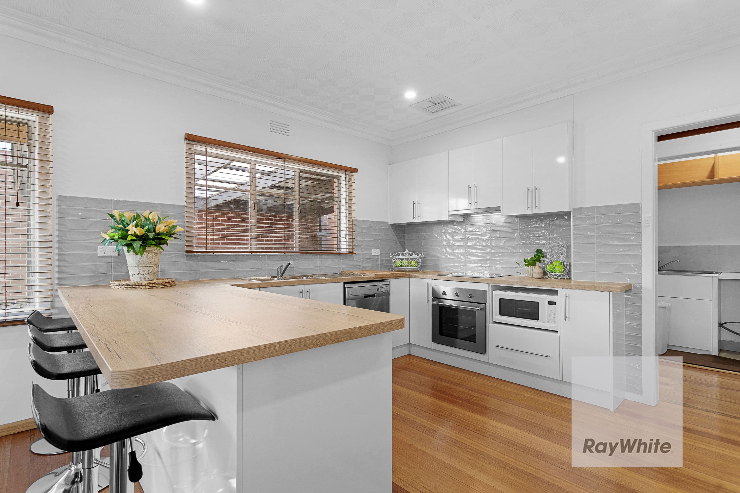 140 The Boulevard, Thomastown VIC 3074, Thomastown - Thumbnail 4