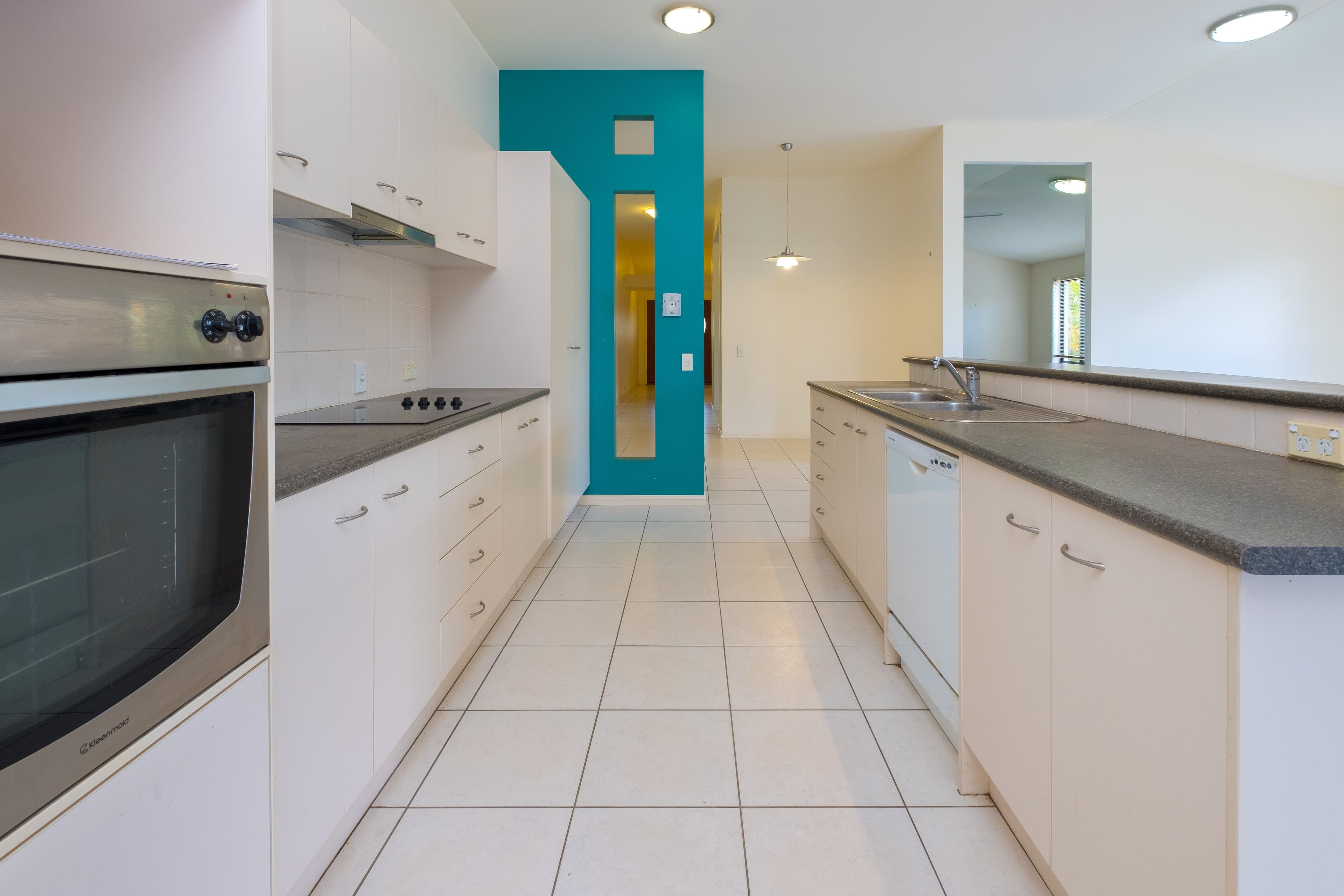24 Treetops Avenue, Springfield Lakes QLD 4300, Springfield Lakes - Thumbnail 2