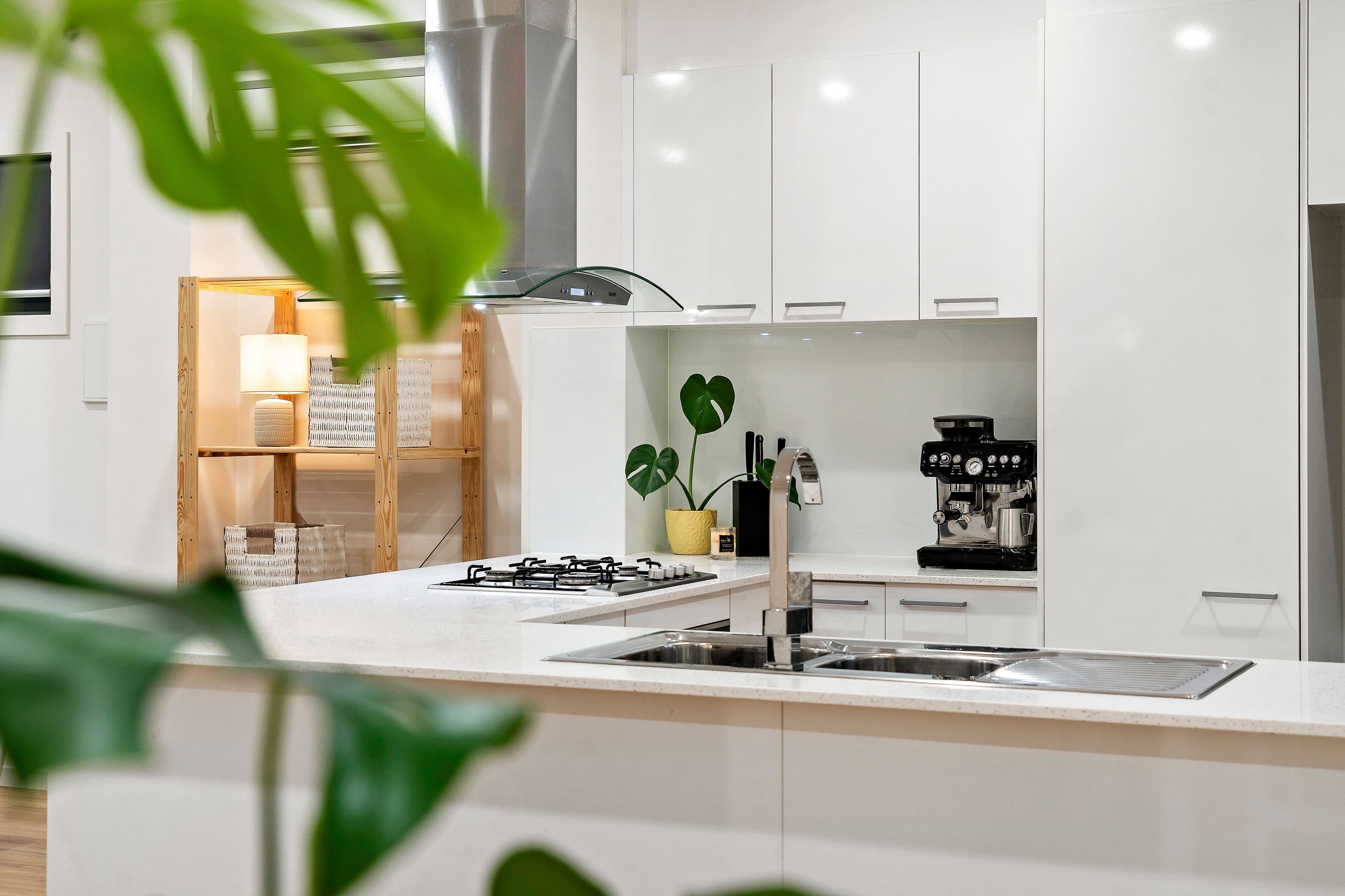 24B Phillip Street, Frankston VIC 3199, Frankston - Thumbnail 2