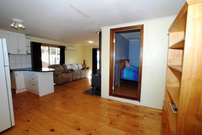 5 Whinnerah Avenue, ALDINGA BEACH SA 5173, Aldinga Beach - Thumbnail 5