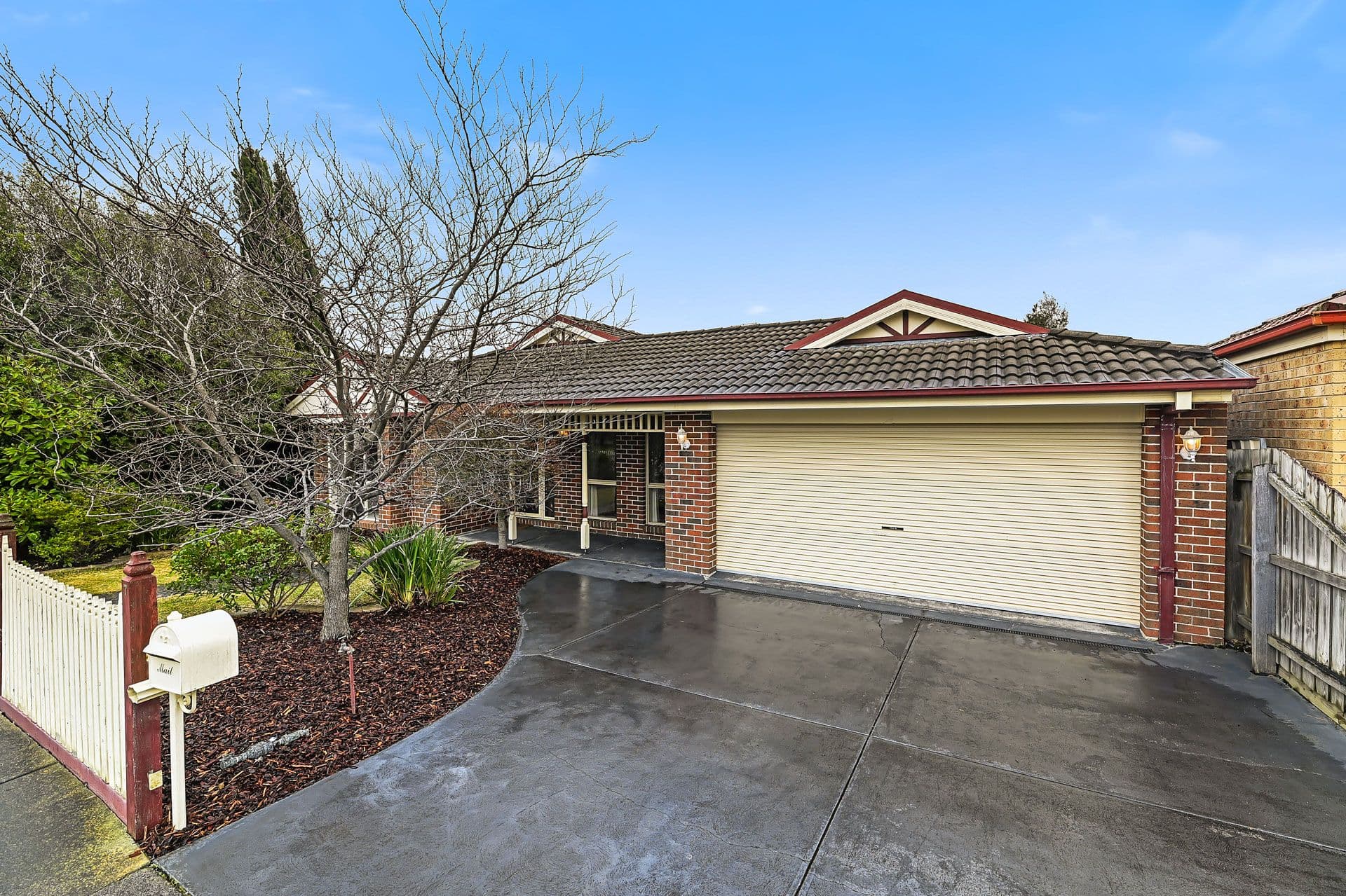 7 Mornington Grove, Berwick VIC 3806, Berwick - Thumbnail 2