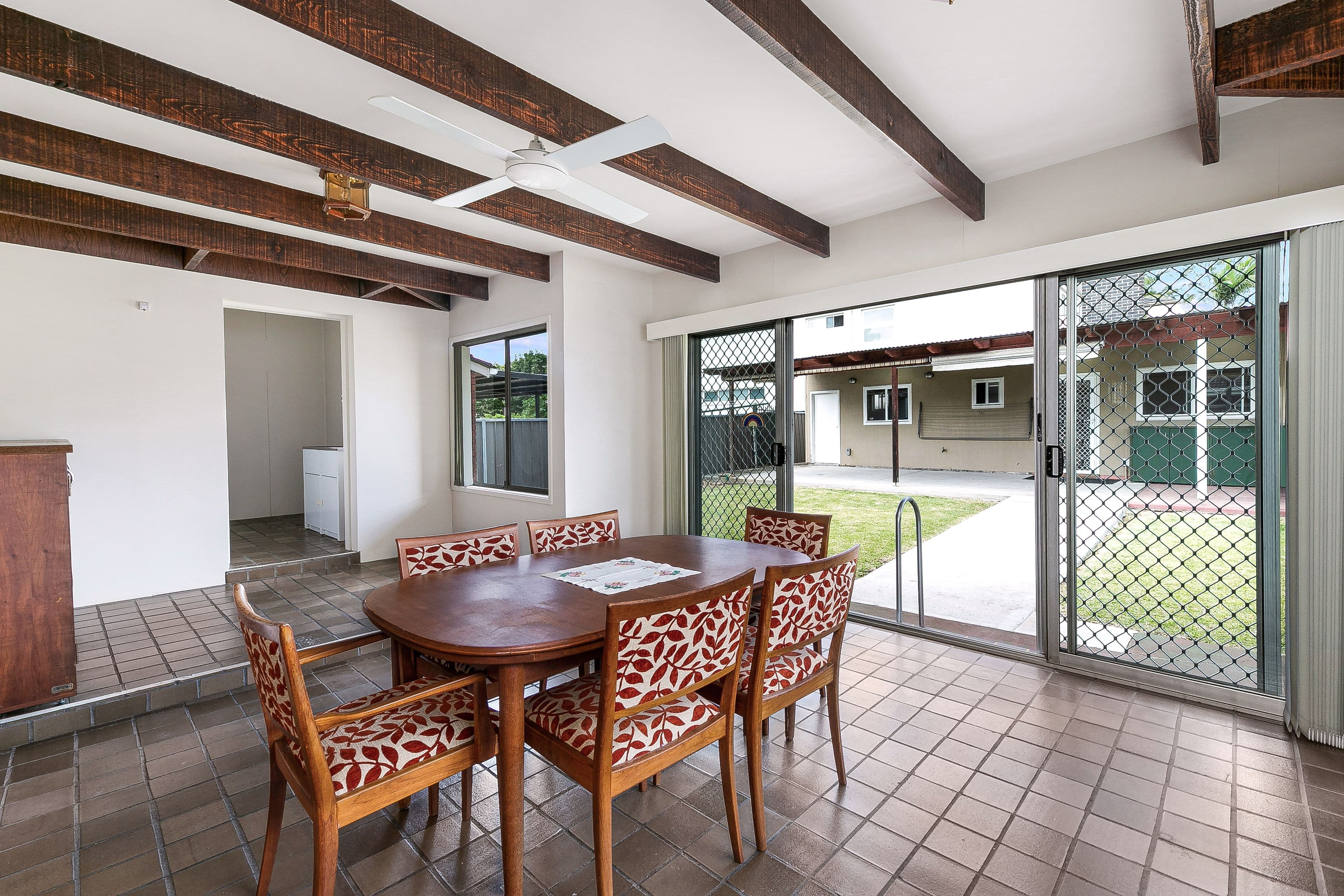 9 Rex Road, Georges Hall NSW 2198, Georges Hall - Thumbnail 6