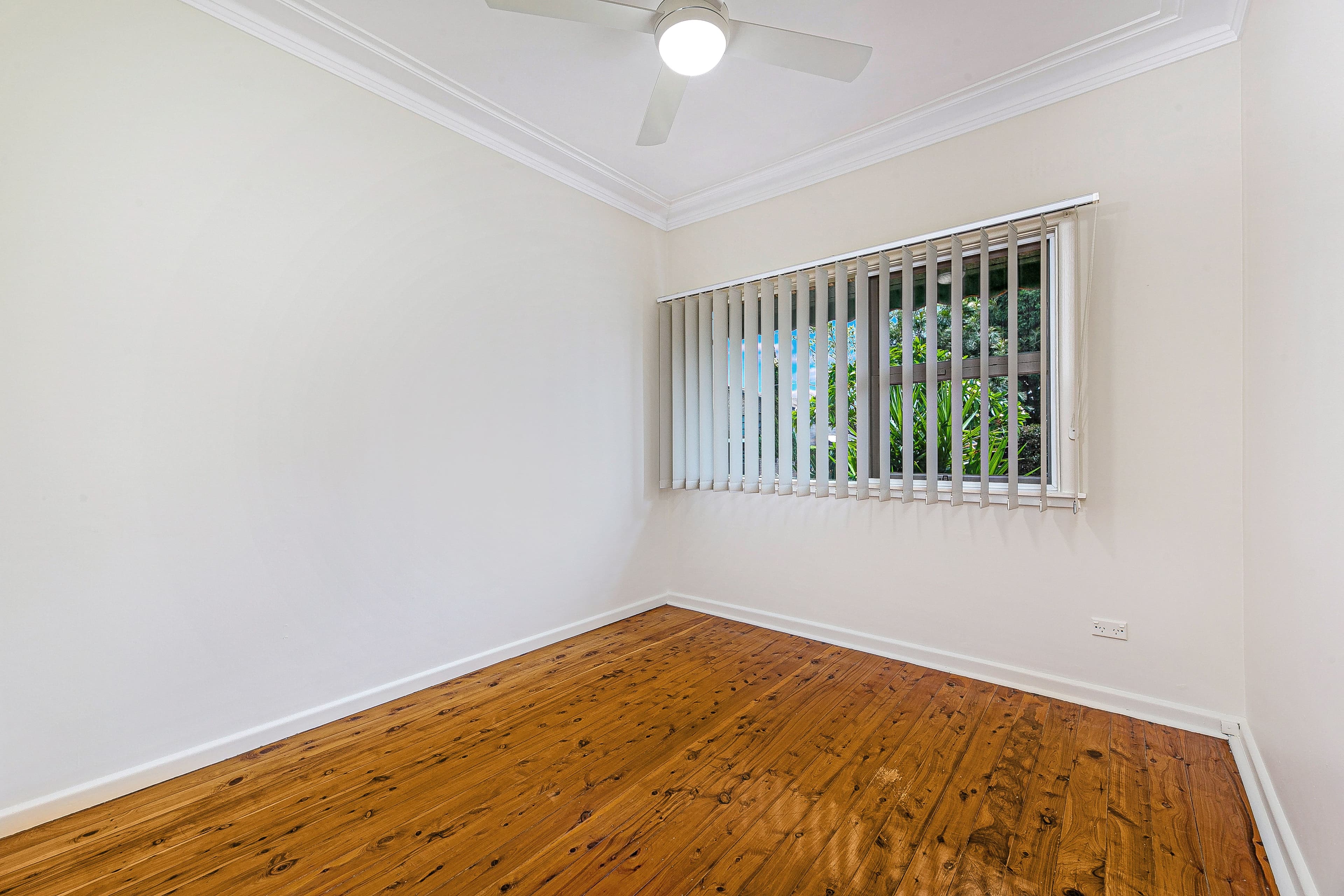 9 Rex Road, Georges Hall NSW 2198, Georges Hall - Thumbnail 8