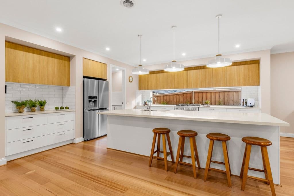 10 Hessel Avenue, Doreen VIC 3754, Doreen - Image 1