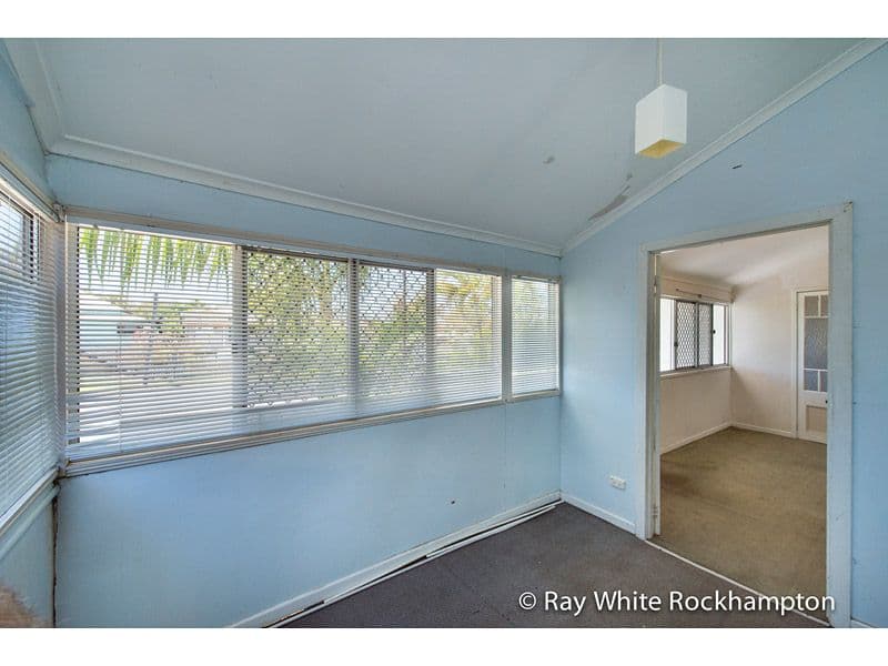 378 East Street, DEPOT HILL QLD 4700, Depot Hill - Thumbnail 5