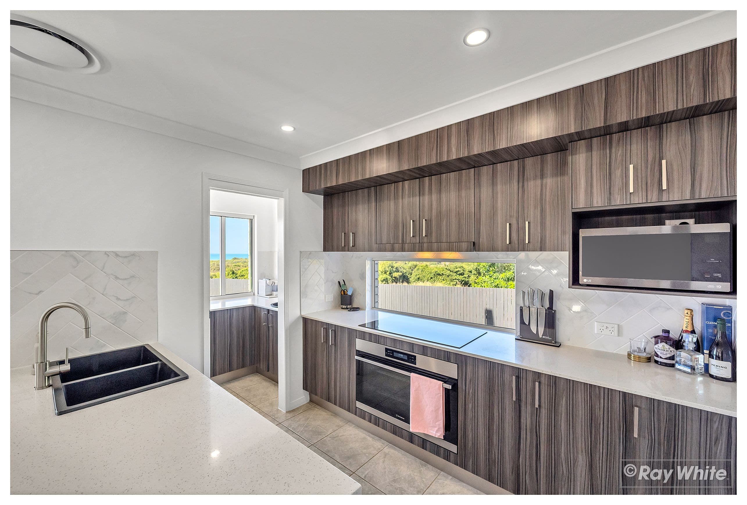 16 Miami Crescent, Pacific Heights QLD 4703, Pacific Heights - Thumbnail 4