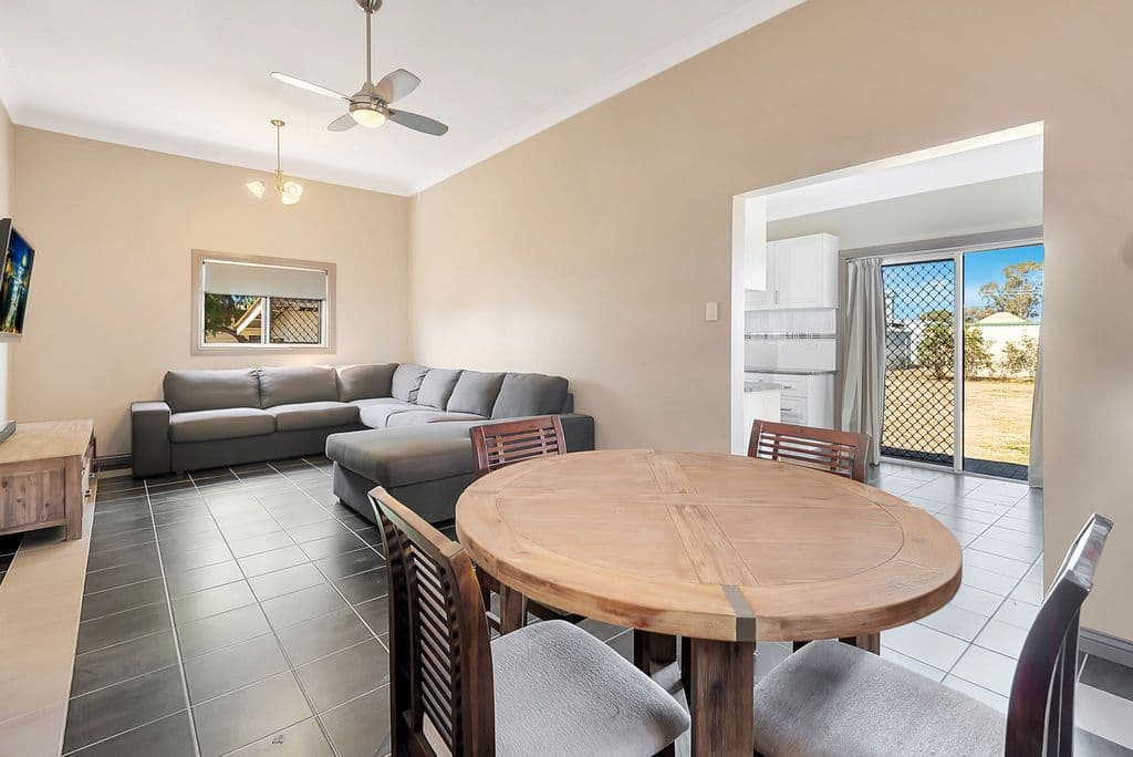 227 Bridge Street, Oakey QLD 4401, Oakey - Thumbnail 7