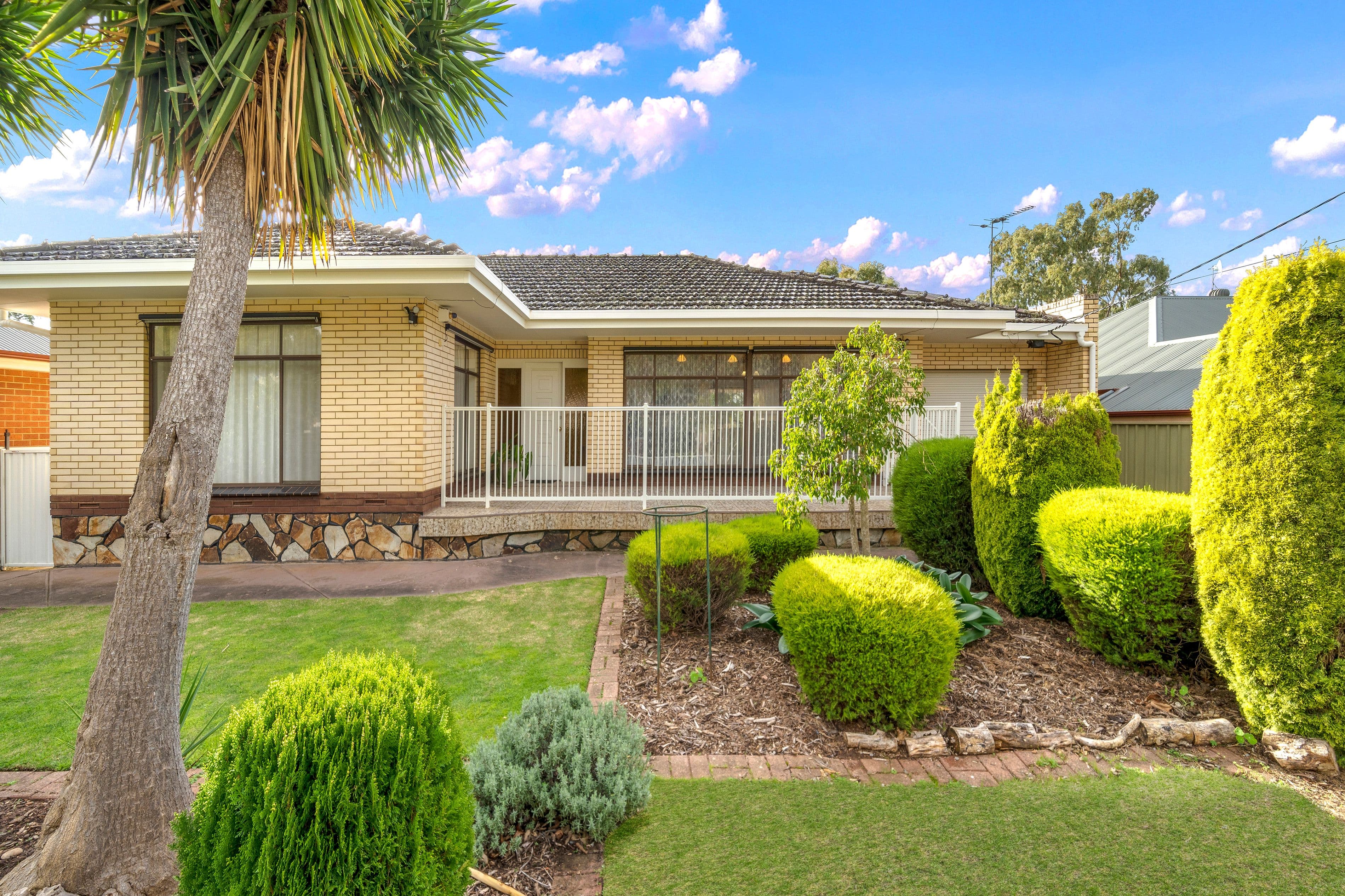 15 Maurice Avenue, Rostrevor SA 5073, Rostrevor - Thumbnail 2