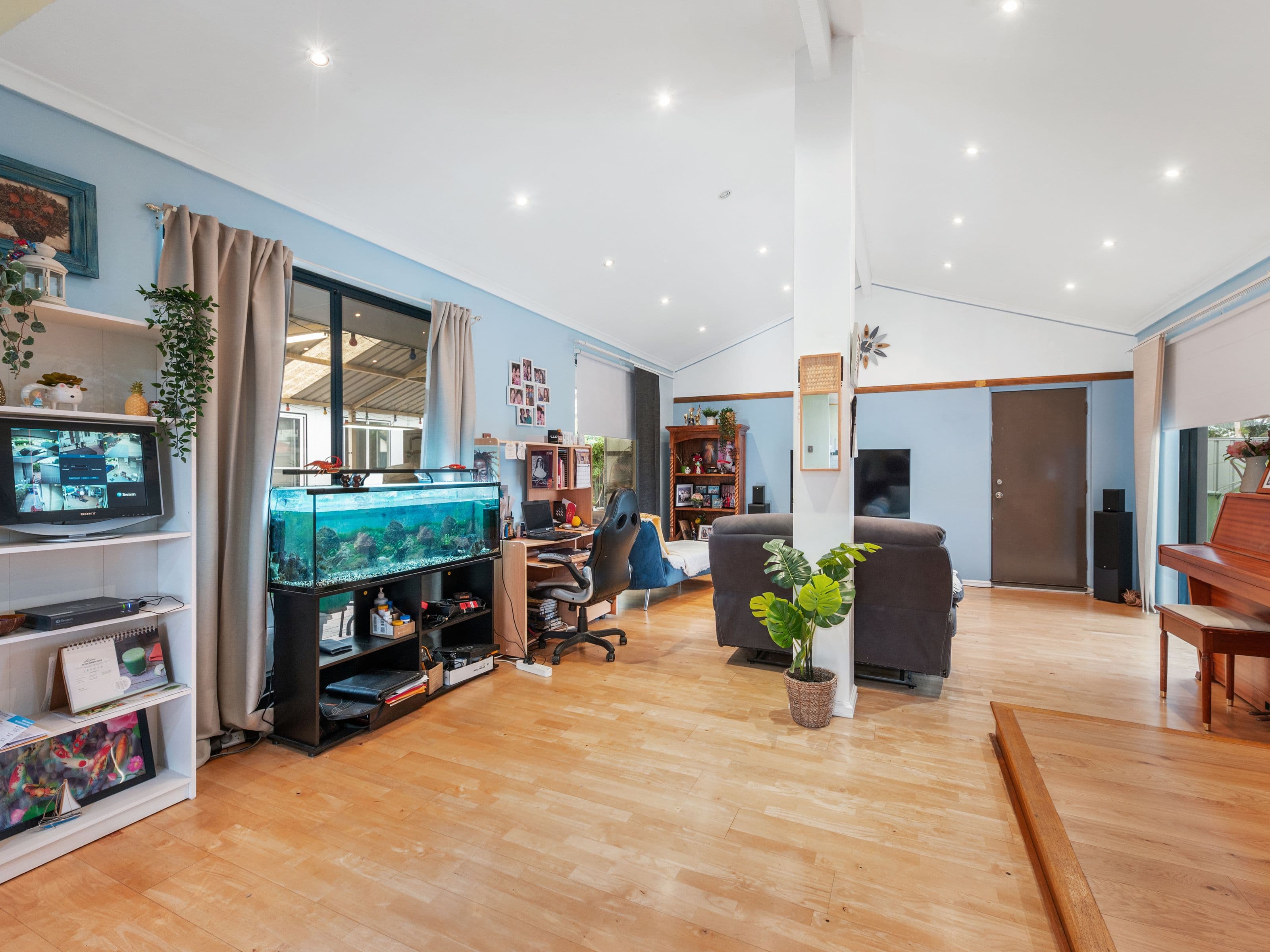 18 Elizabeth Street, East Cannington WA 6107, East Cannington - Thumbnail 3