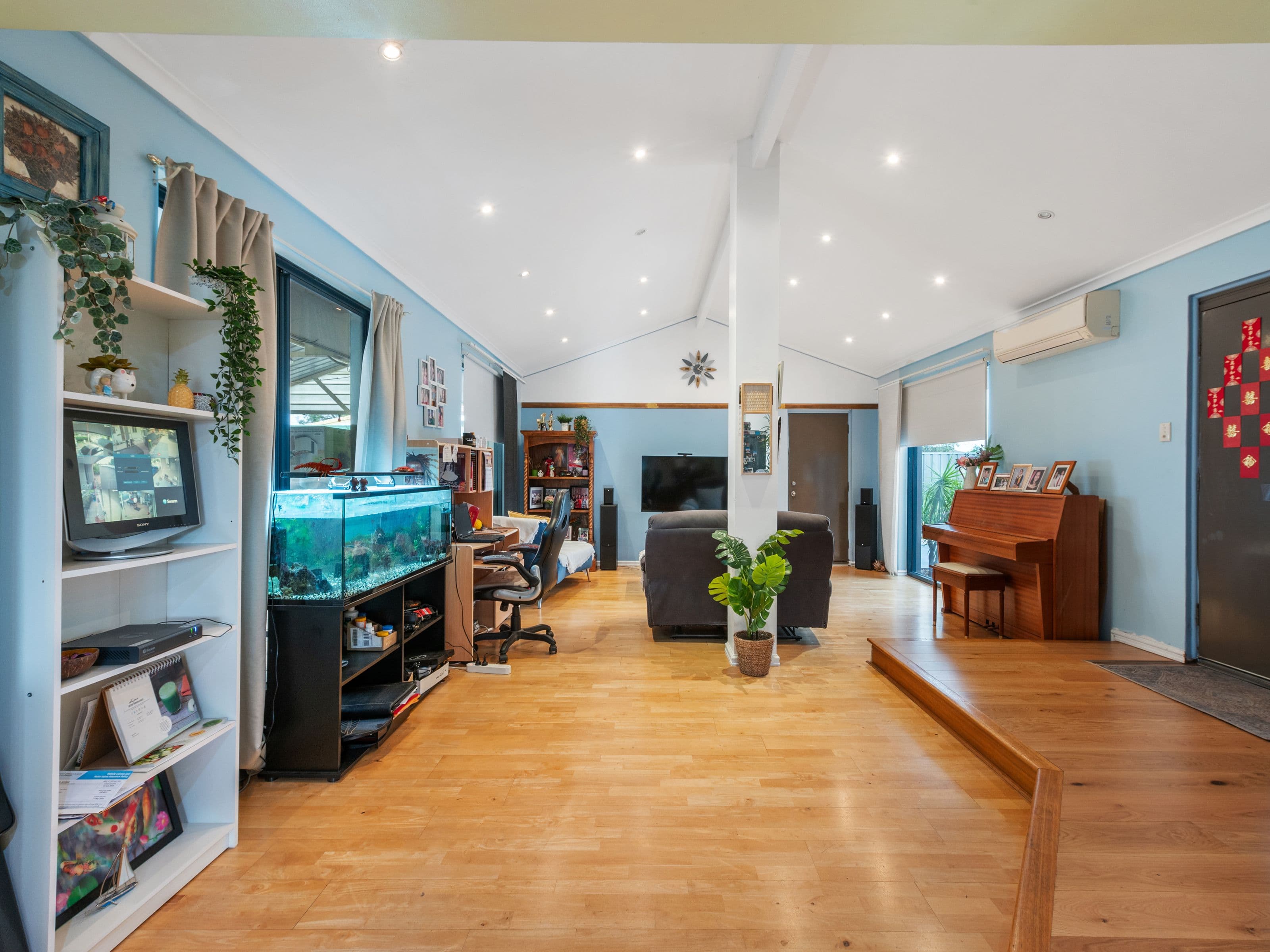18 Elizabeth Street, East Cannington WA 6107, East Cannington - Thumbnail 4