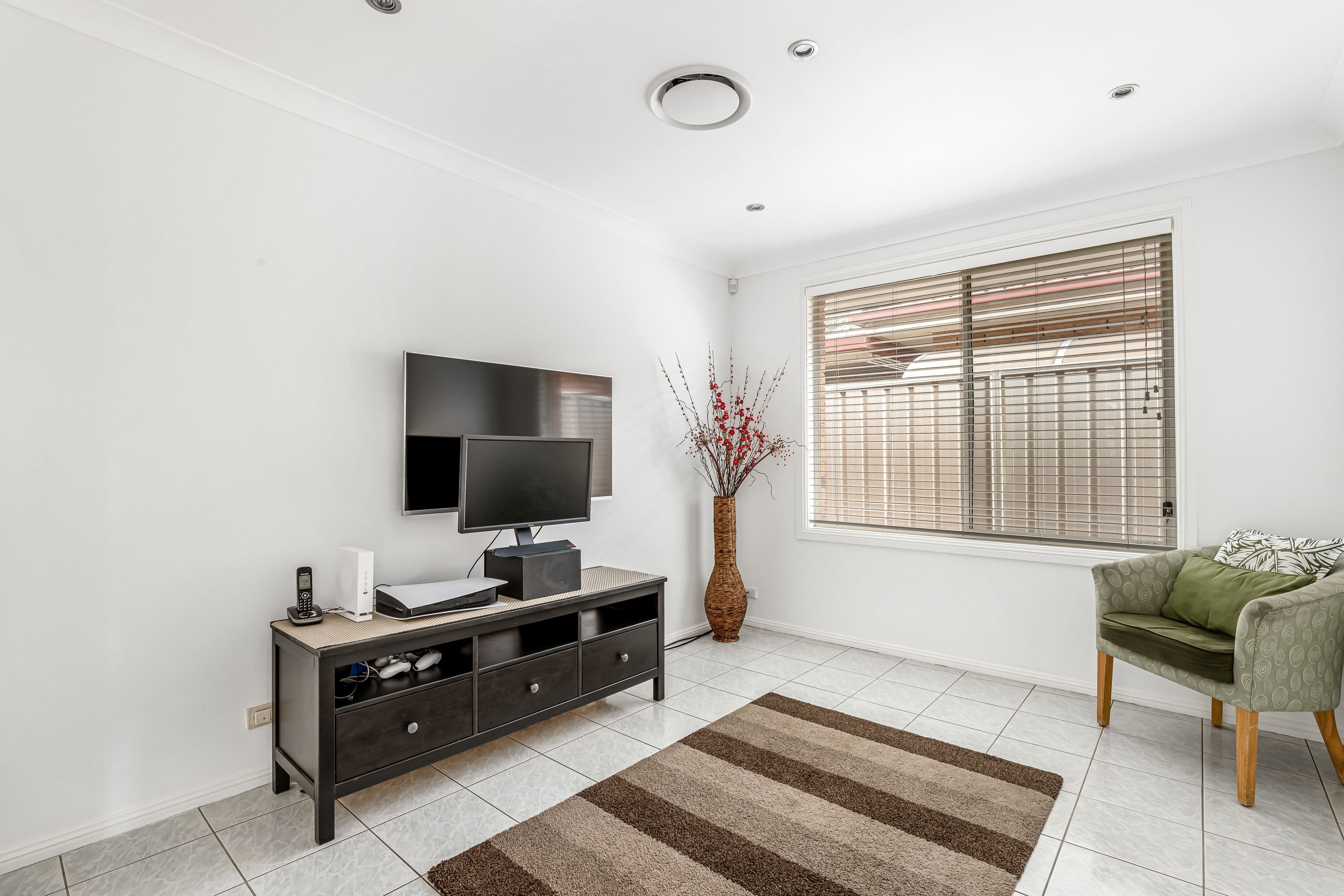 129 Pacific Palms Circuit, Hoxton Park NSW 2171, Hoxton Park - Thumbnail 4