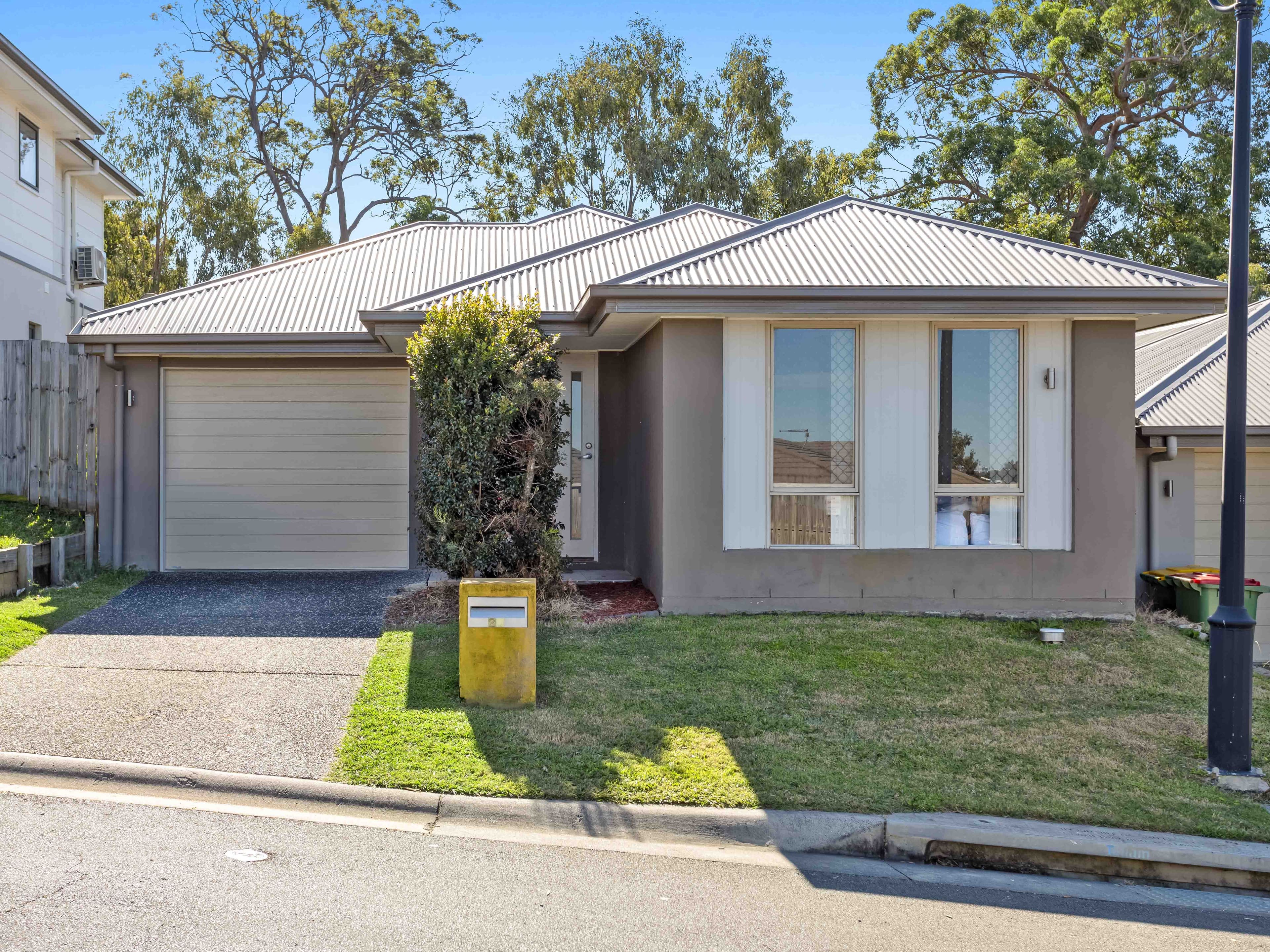 20 Palmerston Place, Coomera QLD 4209, Coomera - Thumbnail 2