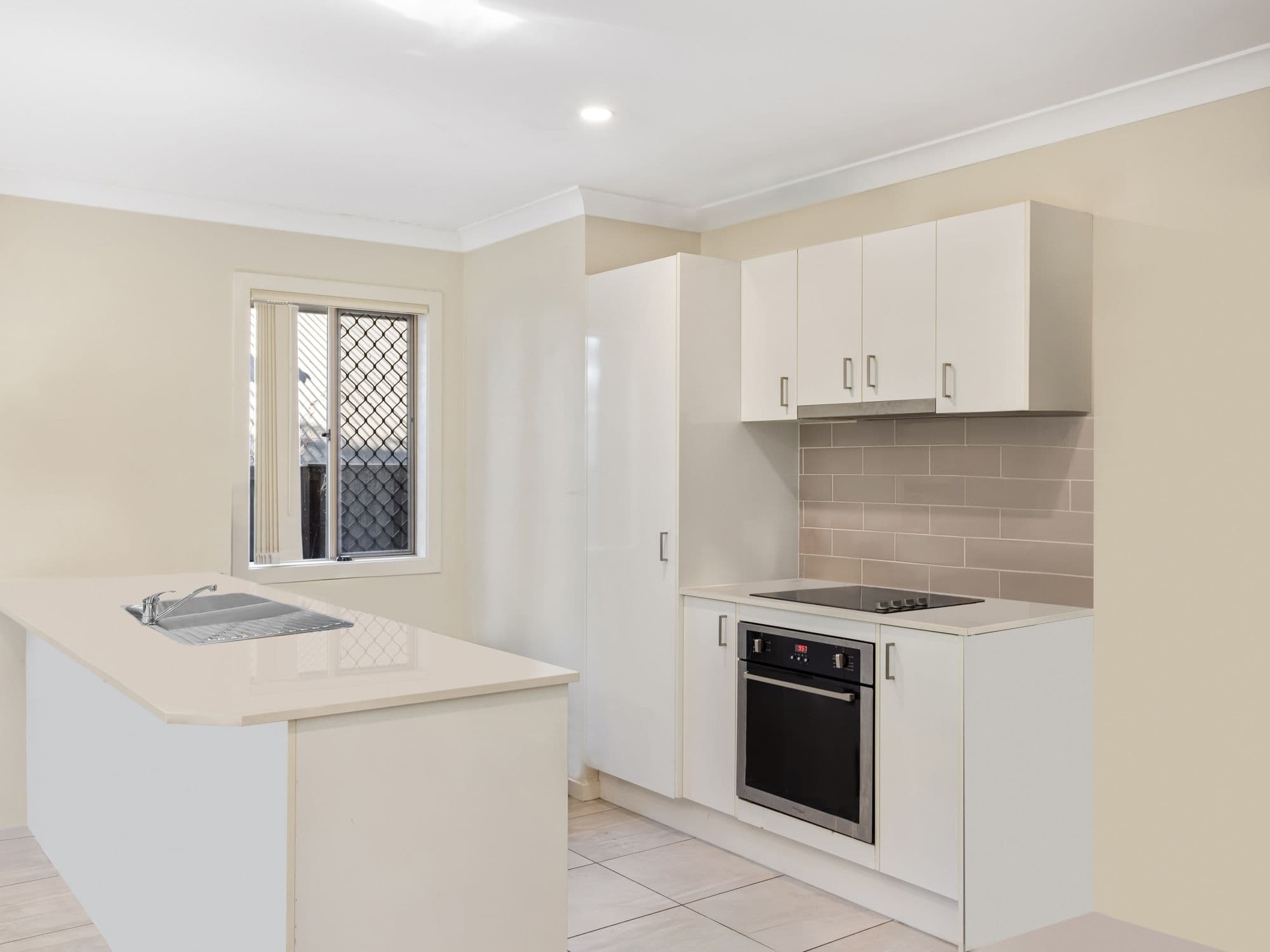 20 Palmerston Place, Coomera QLD 4209, Coomera - Thumbnail 3