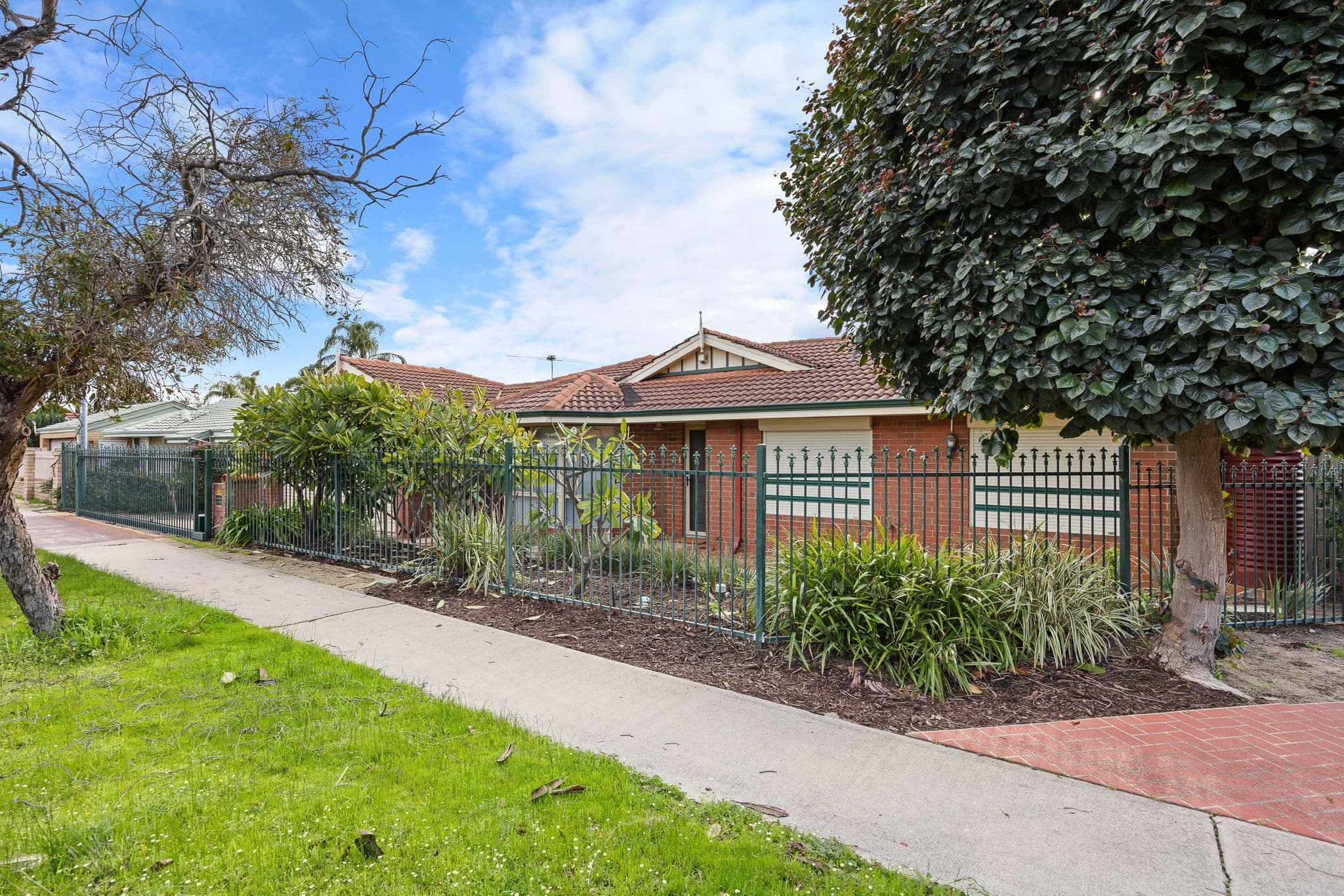 115 Roberts Road, Rivervale WA 6103, Rivervale - Thumbnail 2