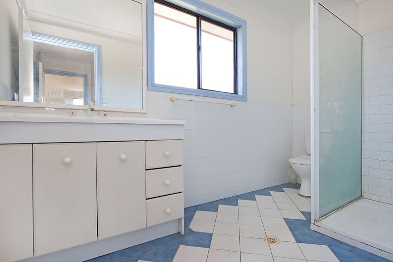 4 Barramundi Place, BATEAU BAY NSW 2261, Bateau Bay - Thumbnail 8