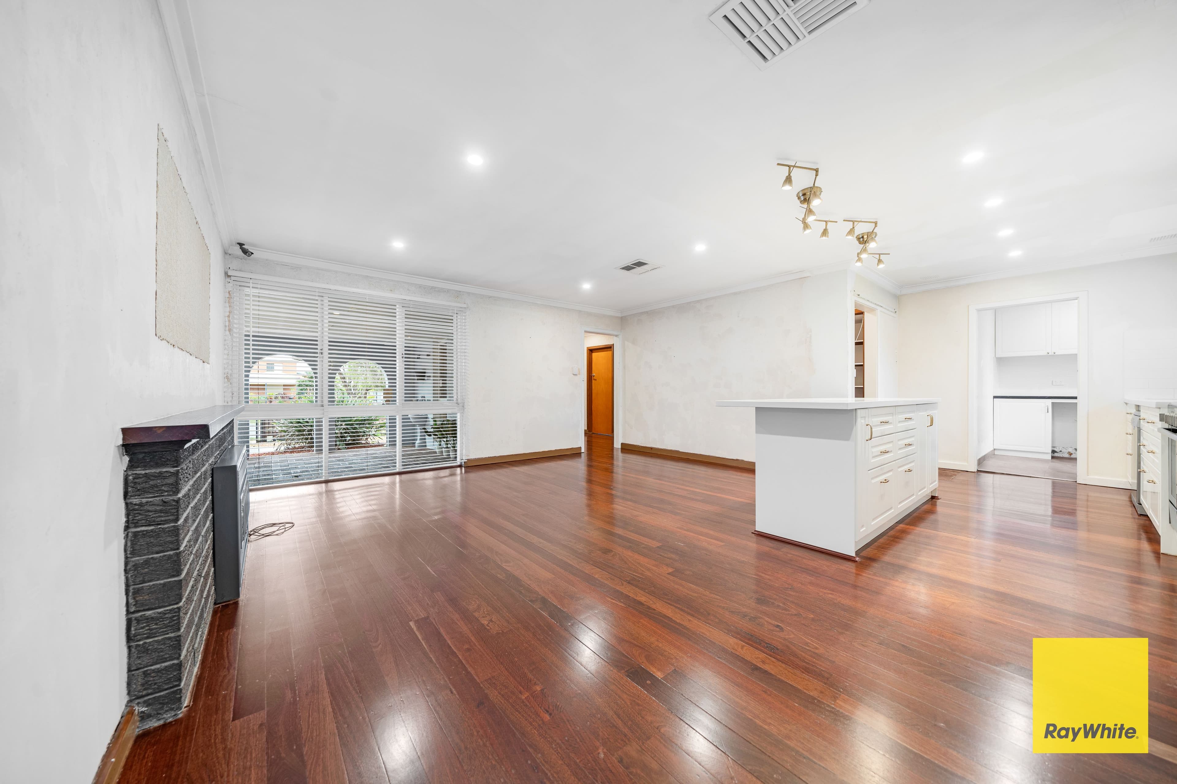 294 Alexander Drive, Dianella WA 6059, Dianella - Thumbnail 4
