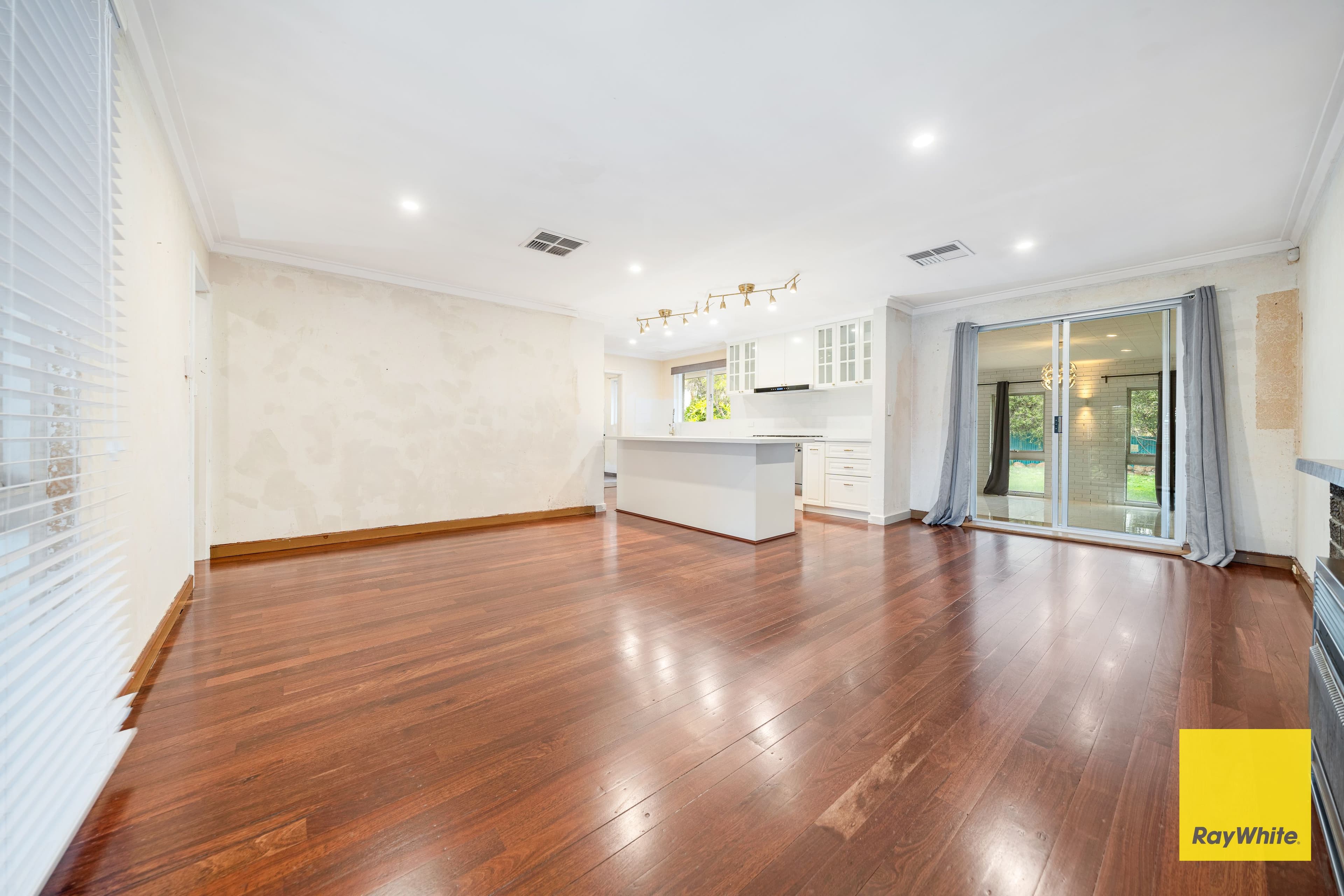 294 Alexander Drive, Dianella WA 6059, Dianella - Thumbnail 5