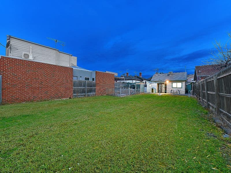 12 Geake Street, Coburg VIC 3058, Coburg - Thumbnail 3