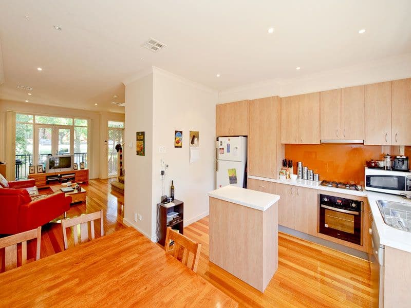 1082-1084 Whitehorse Road, BOX HILL VIC 3128, Box Hill - Thumbnail 4