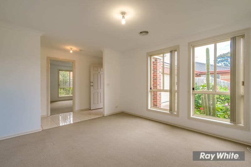 4 HENDRIKS Court, Werribee VIC 3030, Werribee - Thumbnail 3