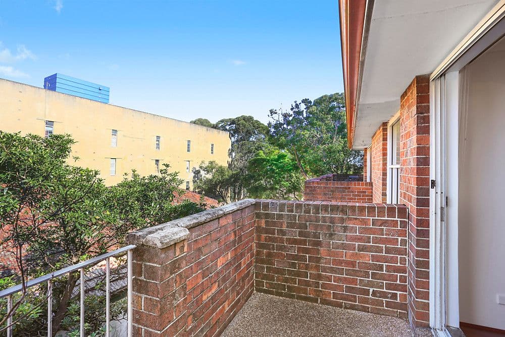 47 Carson Street, Shepparton, Shepparton - Thumbnail 3