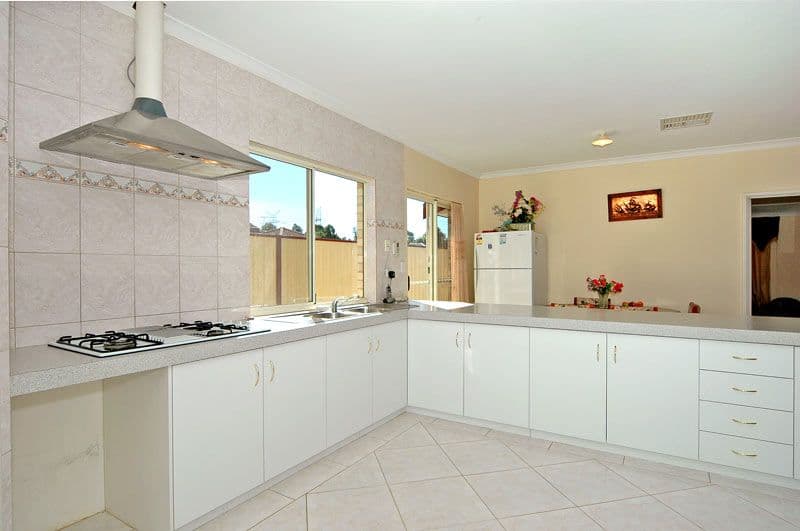 5 Fountain Terrace, BEECHBORO WA 6063, Beechboro - Thumbnail 3