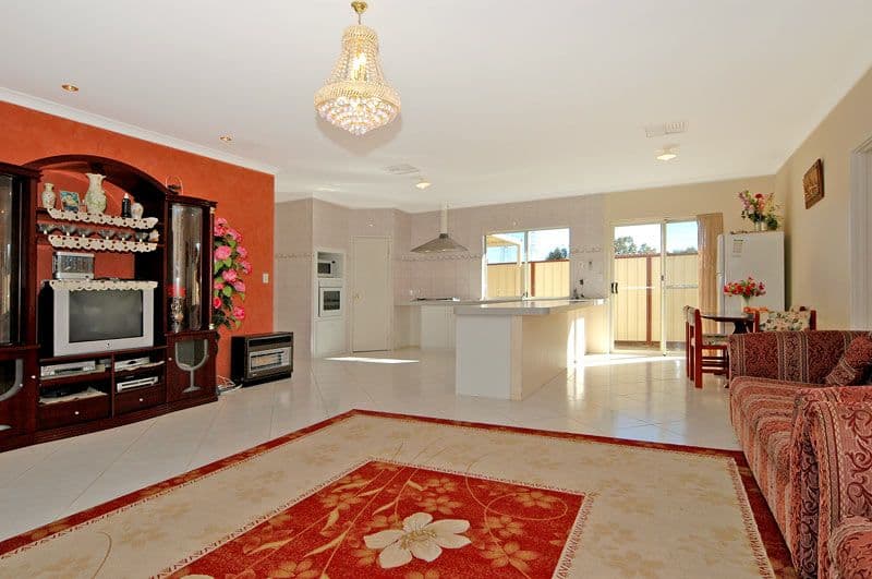 5 Fountain Terrace, BEECHBORO WA 6063, Beechboro - Thumbnail 4