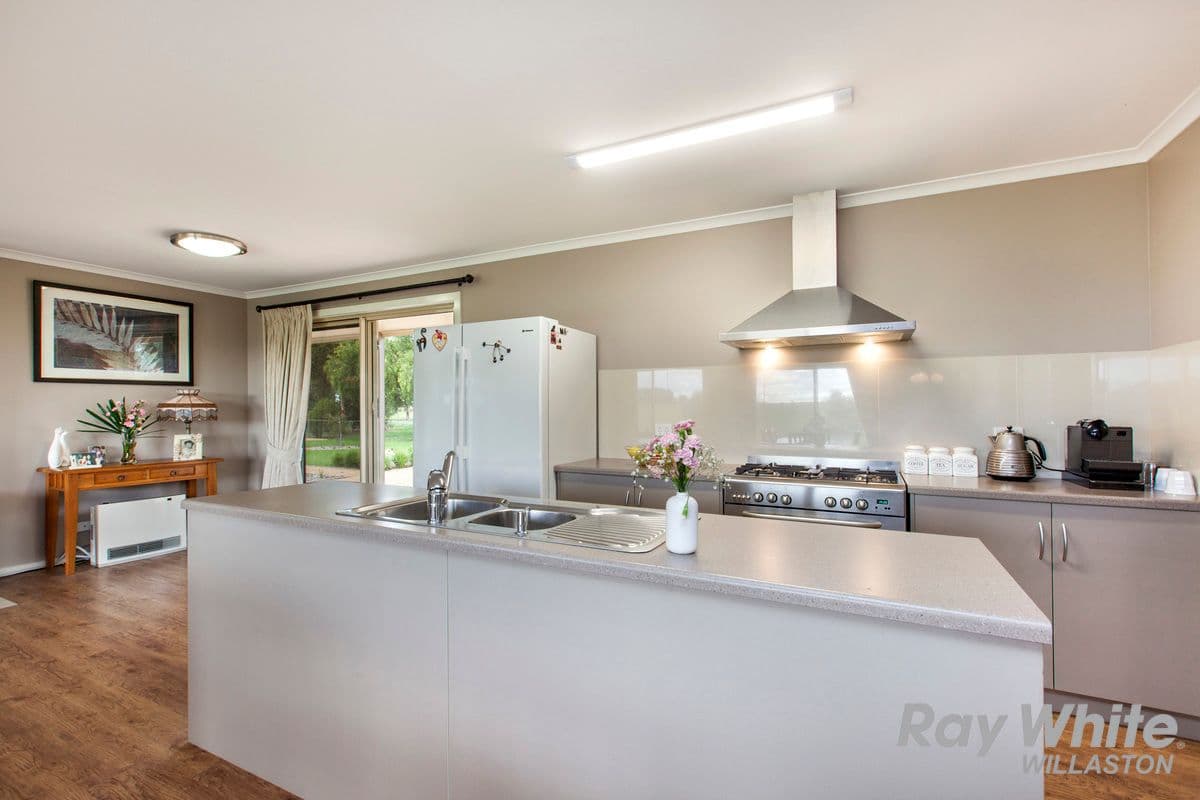 59 Bruce Road, Riverton SA 5412, Riverton - Thumbnail 7