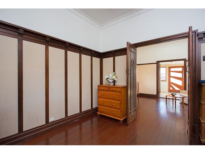 32 Carroll Crescent, GRANGE QLD 4051, Grange - Thumbnail 4