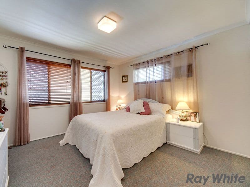 29 Eromba Crescent, FERNY HILLS QLD 4055, Ferny Hills - Thumbnail 4